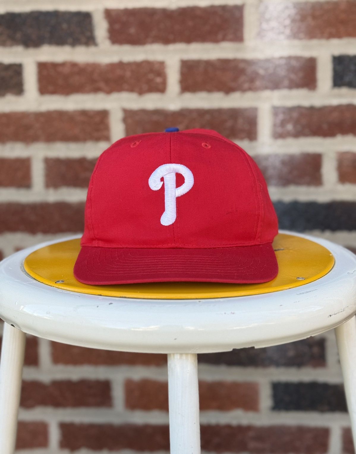 MLB Vintage 00’s MLB Philadelphia Phillies Cap Size ONE SIZE - 1 Thumbnail