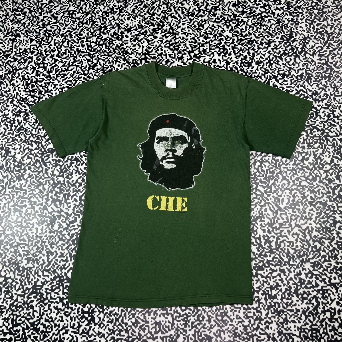 Hanes Vintage Y2K Che Guevara Band Revolution Rage Style T-shirt Size US L / EU 52-54 / 3 - 1 Thumbnail