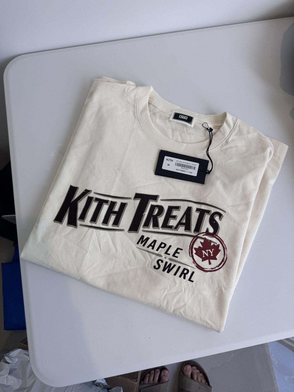 Kith Kith Treats Mens Leaf Vintage Tee Sandrift Size M NWT NEW Size US M / EU 48-50 / 2 - 1 Thumbnail