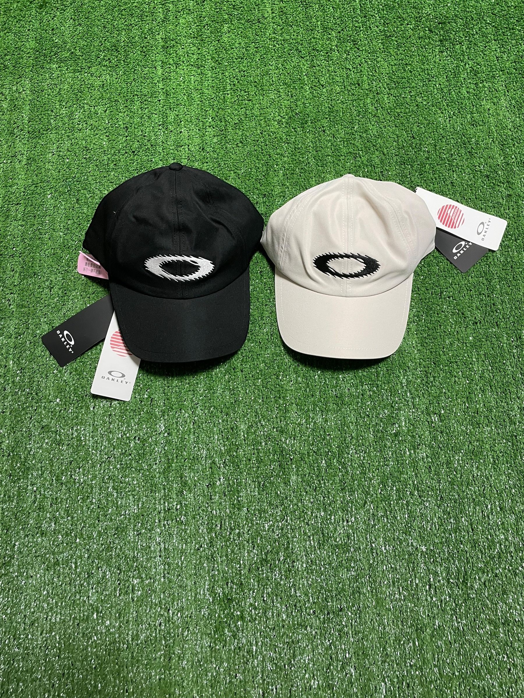 Oakley NWT Oakley Black & White Hat Bundle Rare Streetwear Unisex Size ONE SIZE - 7 Thumbnail