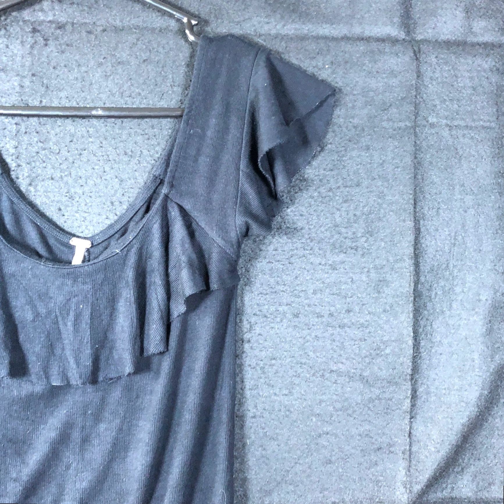 Free People Free People Womens Blouse Black Off Shoulder Ruffle Front Stretch Medium Size M / US 6-8 / IT 42-44 - 5 Thumbnail