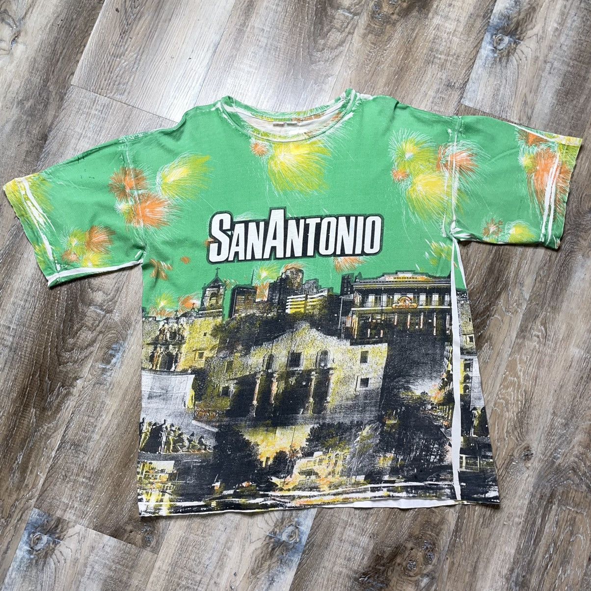 Vintage San Antonio Texas Vintage All Over Print Tee Shirt Men Large Size US L / EU 52-54 / 3 - 2 Thumbnail