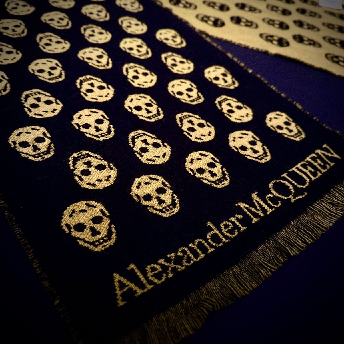 Alexander McQueen Skull scarf Size ONE SIZE - 2 Thumbnail