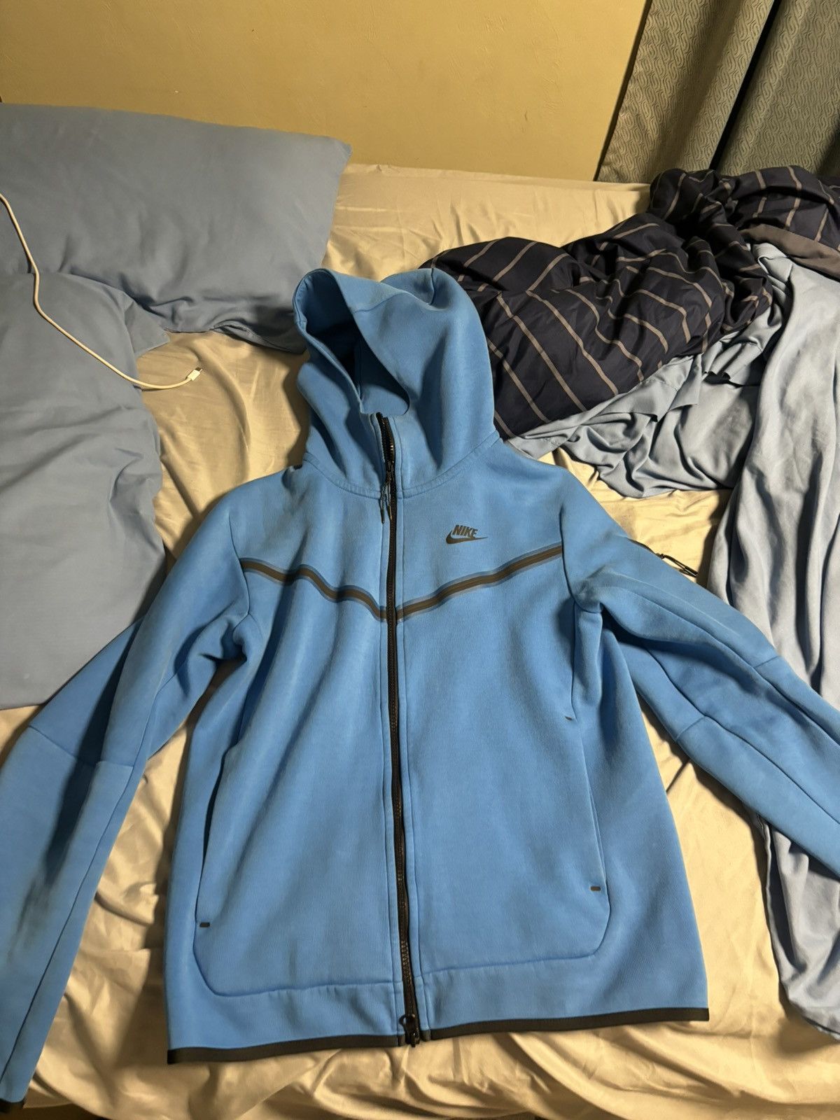 Nike blue nike tech size small Size US S / EU 44-46 / 1 - 1 Thumbnail