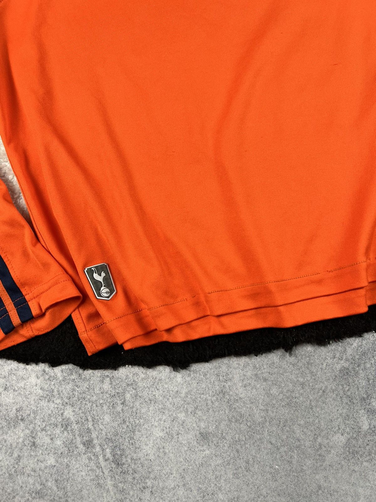 Under Armour Tottenham Hotspur Under Armour Football Soccer Y2K Jersey Size US L / EU 52-54 / 3 - 6 Thumbnail