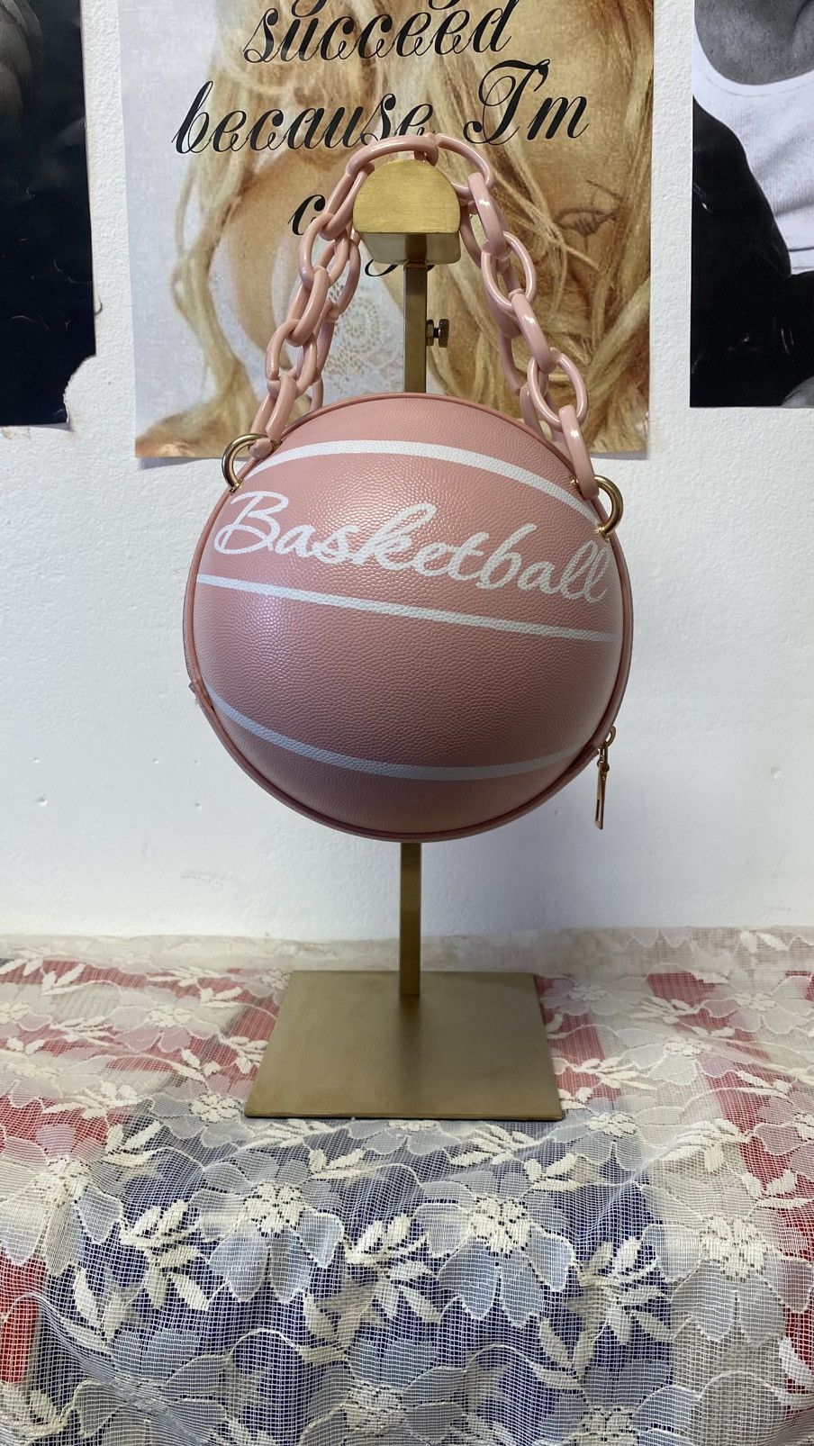Vintage Small pink basketball bag with adjustable handles Size ONE SIZE - 3 Thumbnail