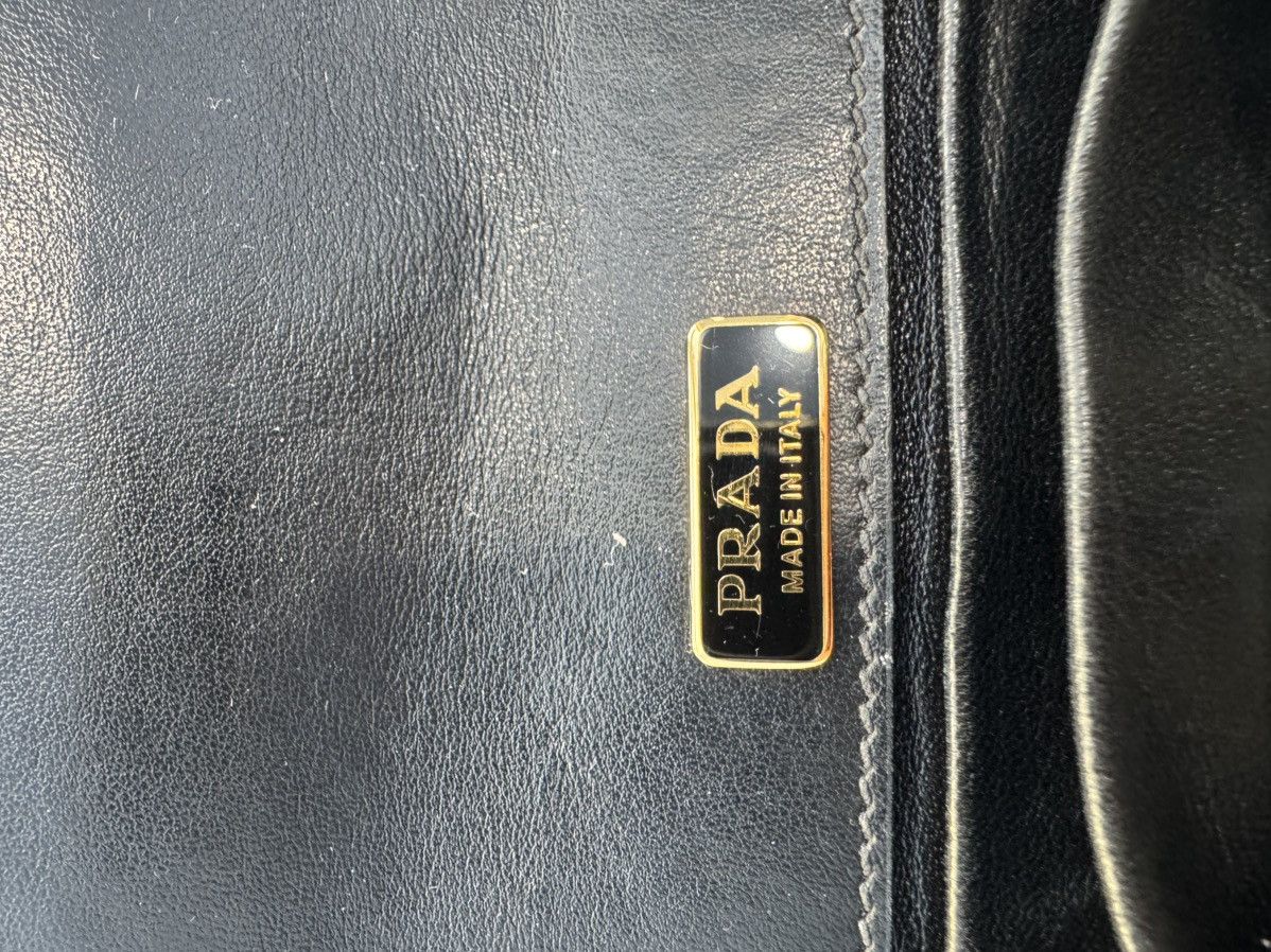 Prada Prada Cahier Leather Shoulder Bag in Black and Gold Size ONE SIZE - 7 Thumbnail