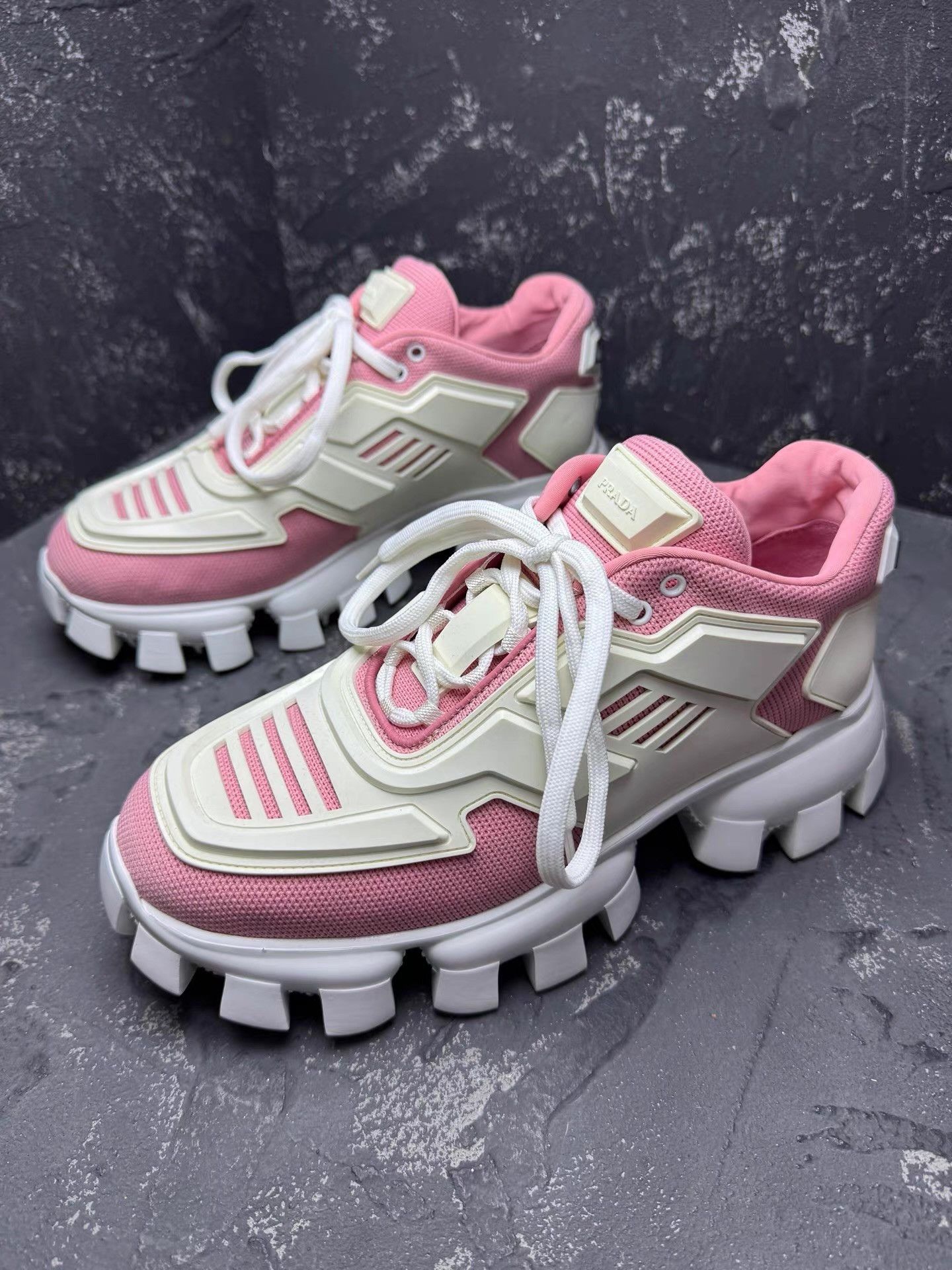 Prada Prada White & Pink Platform Sneakers Q10 Size US 7.5 / IT 37.5 - 1 Thumbnail