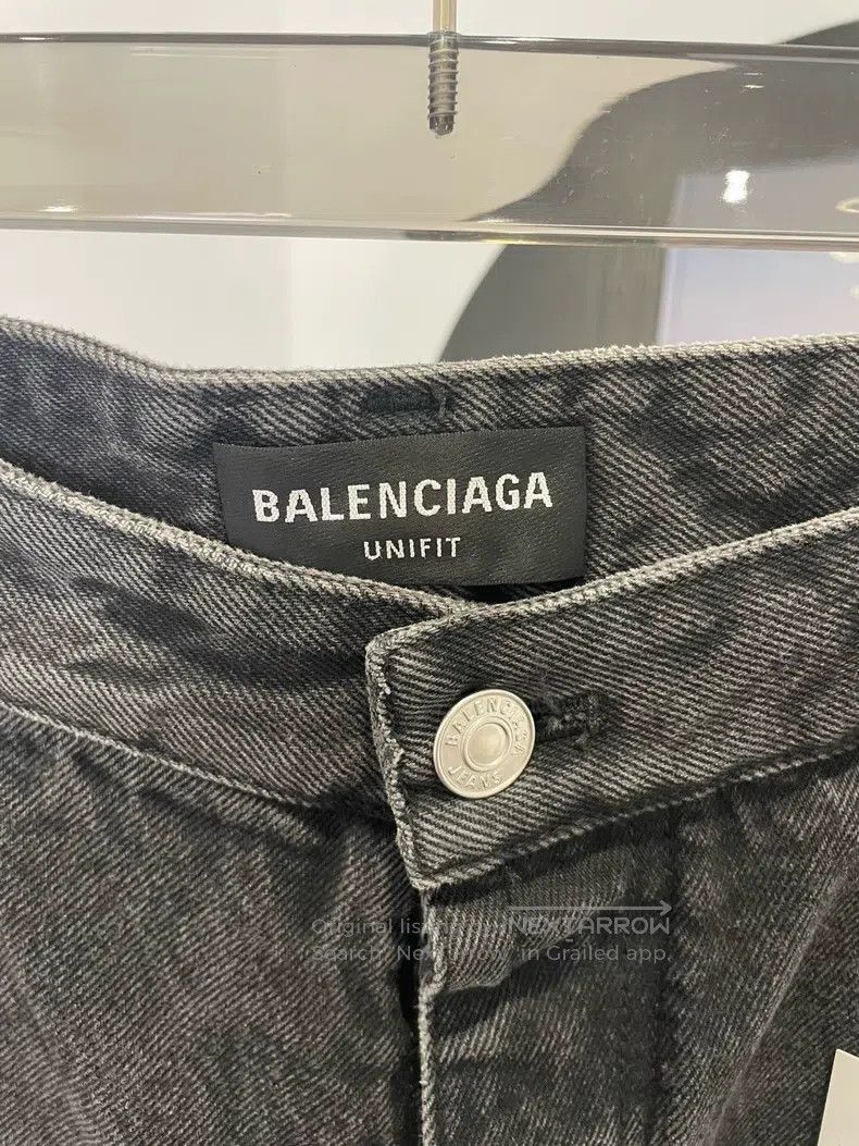 Balenciaga Balenciaga size M Washed Patchwork Black with Red Striped Size US 27 - 2 Thumbnail