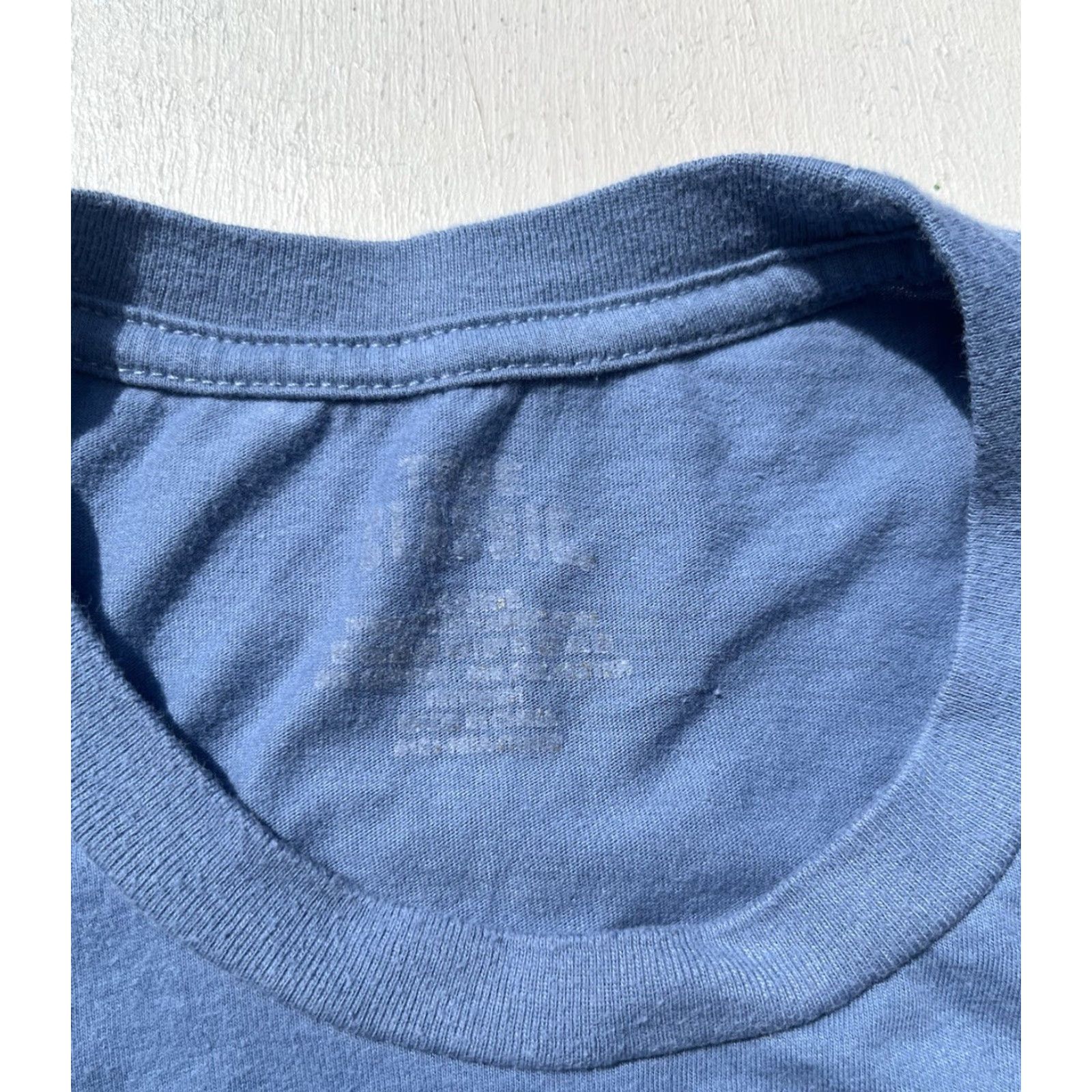 Vintage True Classic T-Shirt Blue Solid XL Men’s Heritage 50s Iconic Brando Dean Shirt, Cotton Blend, Short Sleeve, Regular Fit, Logo Size US XL / EU 56 / 4 - 3 Thumbnail