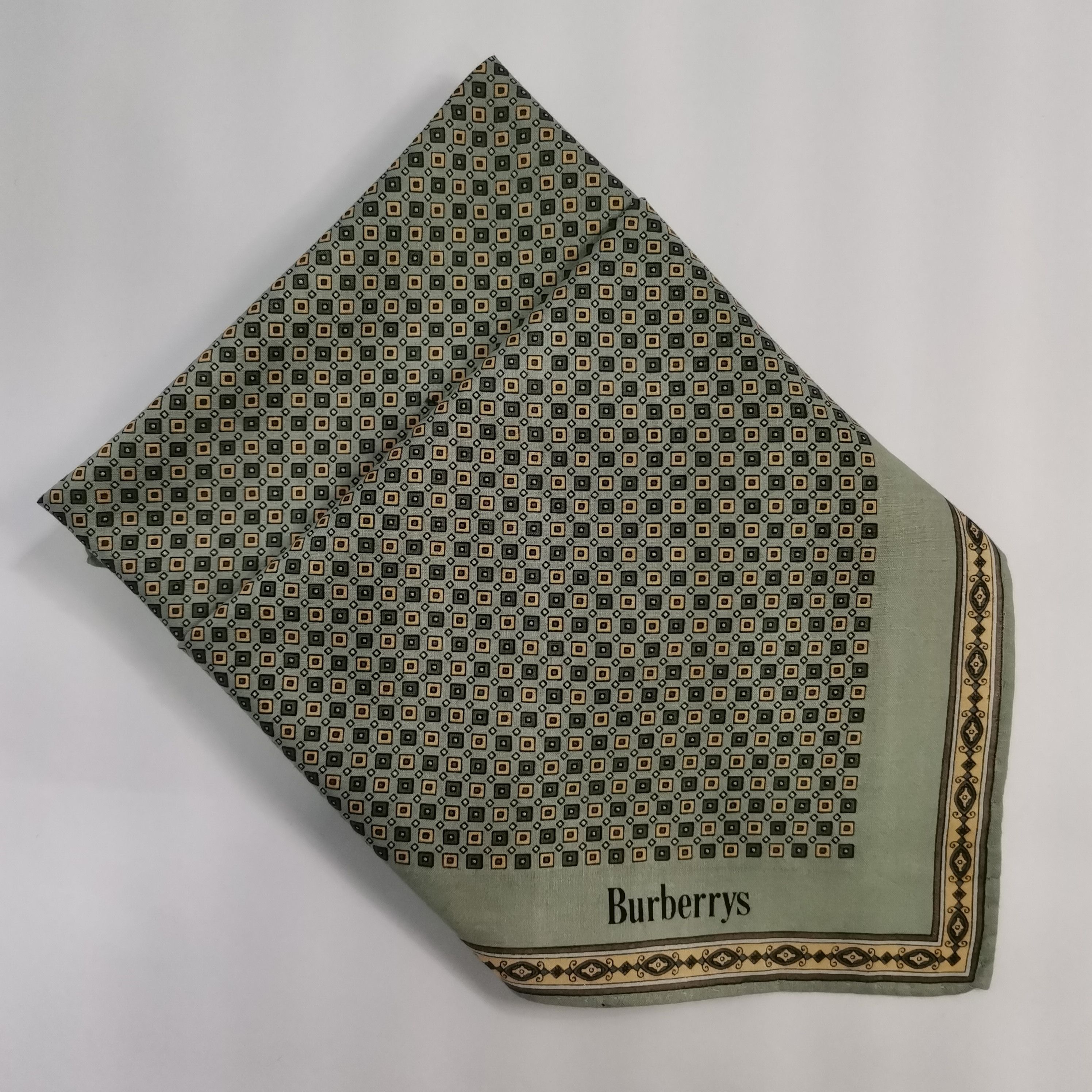 Burberry BURBERRY HANDKERCHIEF/ BANDANA/ SCARF Size ONE SIZE - 1 Thumbnail