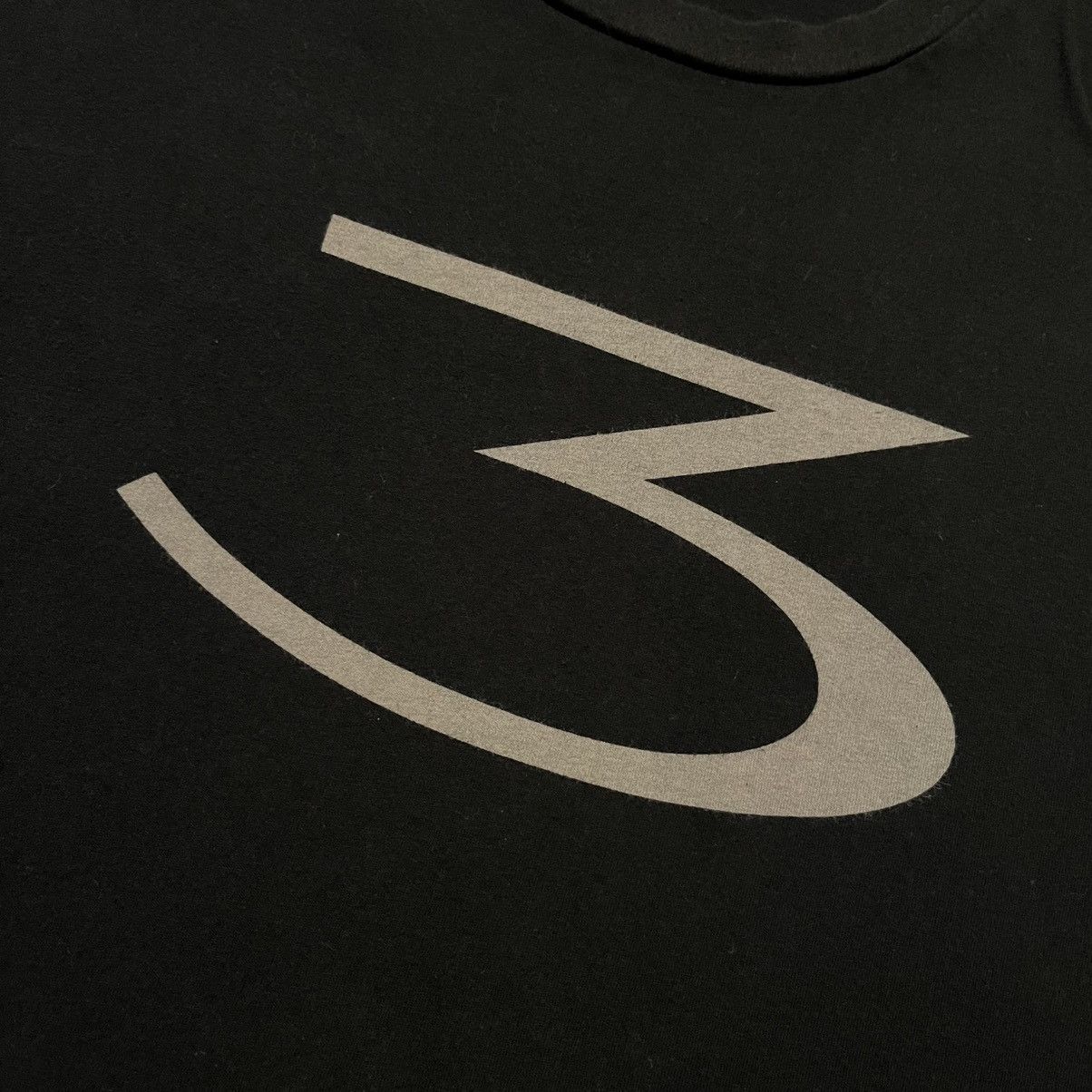 Vintage Vintage Tesla Model 3 Electric Car Elon Musk Promo Logo Tee Size US XXL / EU 58 / 5 - 5 Thumbnail
