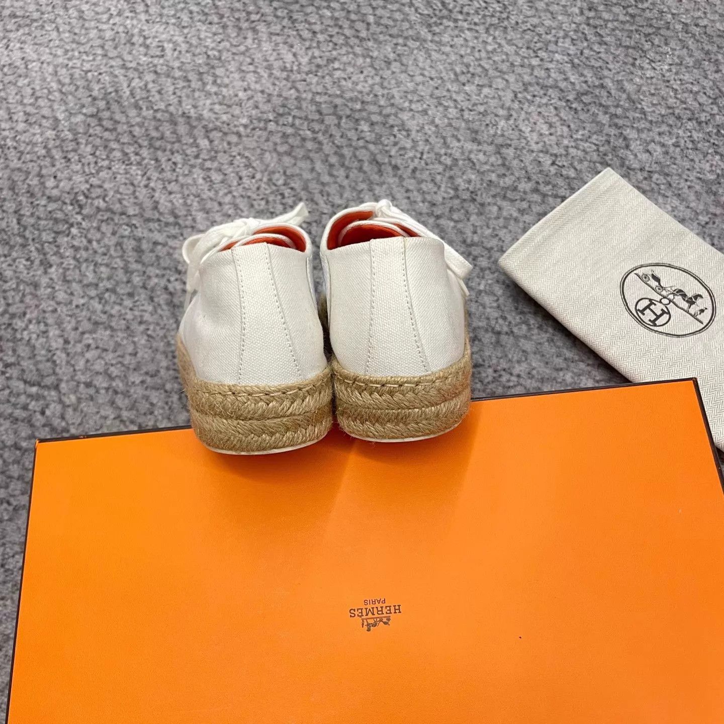 Hermes Hermes white platform canvas sneakers 36.5 Size US 6 / IT 36 - 6 Thumbnail