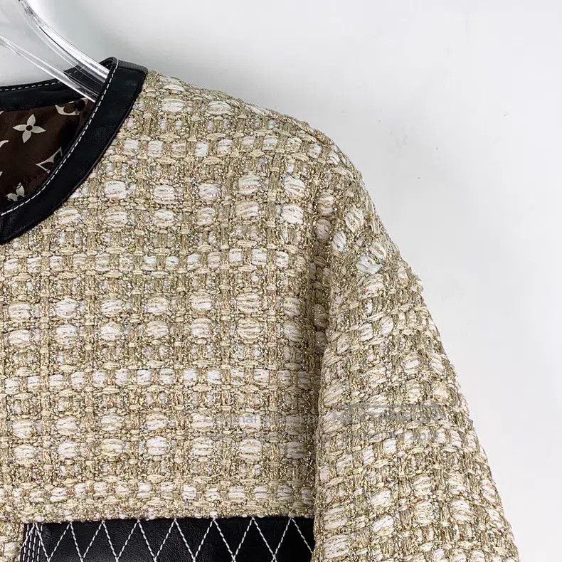 Louis Vuitton Louis Vuitton Beige inside logo presbyopic full print twee Size XS / US 0-2 / IT 36-38 - 3 Thumbnail