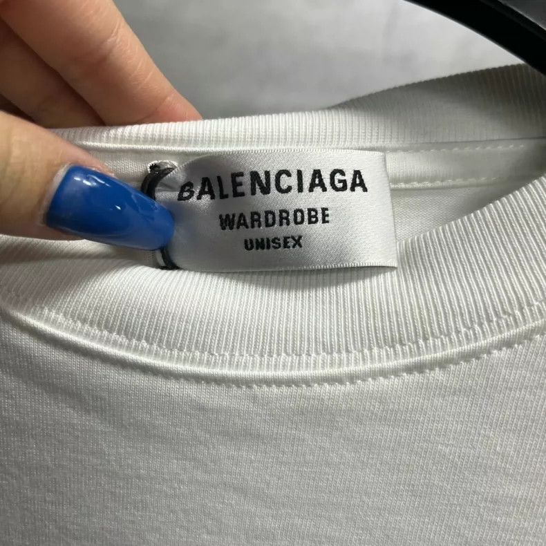 Balenciaga Balenciaga Smiley Skull White Printed Crew Neck Long Sleev Size US M / EU 48-50 / 2 - 4 Thumbnail