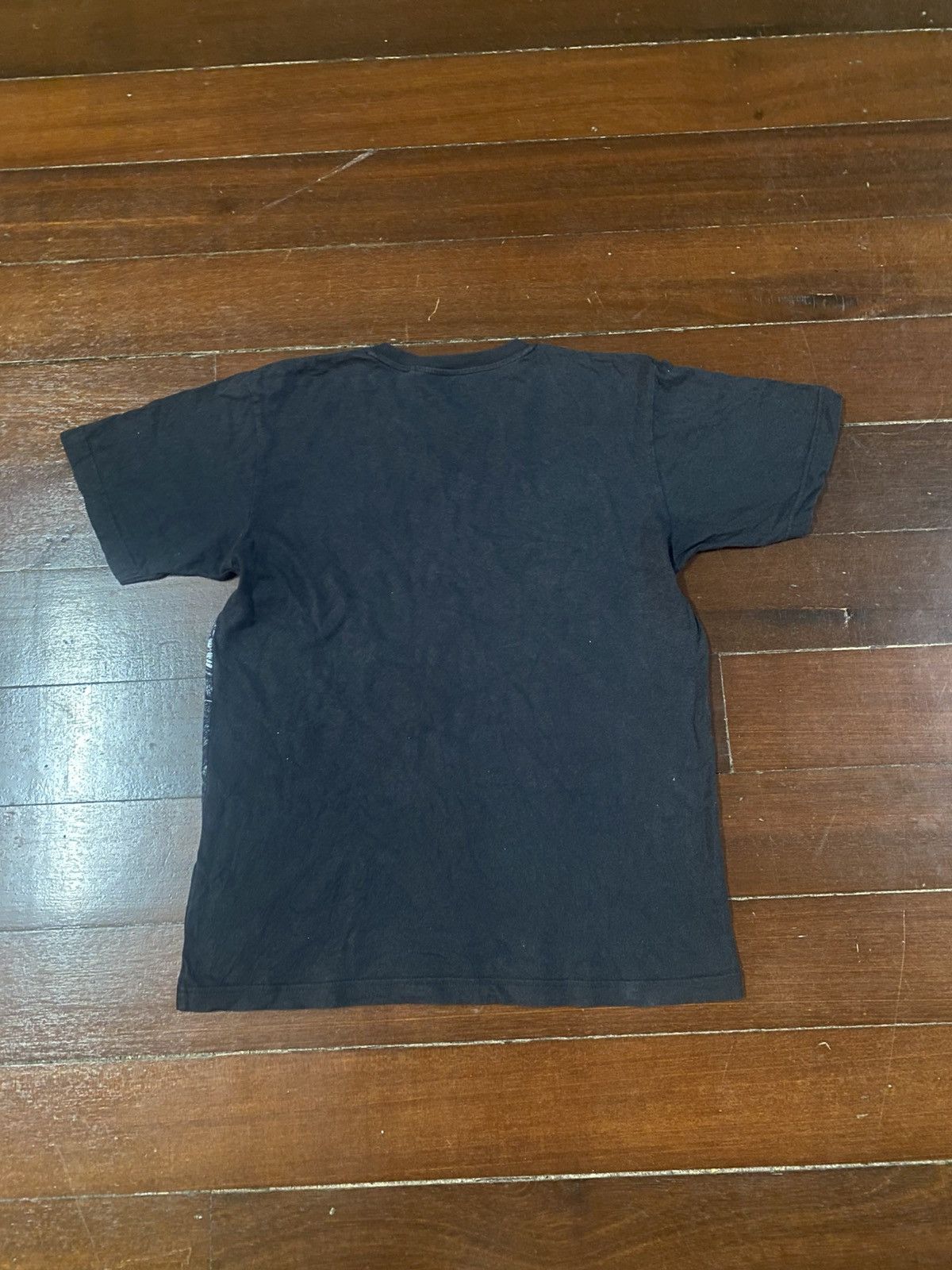 Japanese Brand Rare uniqlo la republique du catch artwork Nicolas de Crecy Size US M / EU 48-50 / 2 - 6 Thumbnail