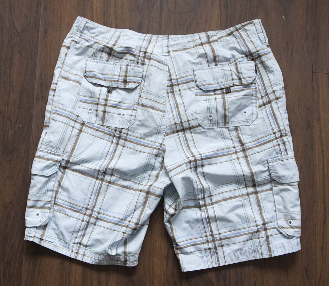 Tommy Bahama Tommy Bahama Swim Trunks Shorts Size 38 Blue Cargo Size US 38 / EU 54 - 2 Thumbnail