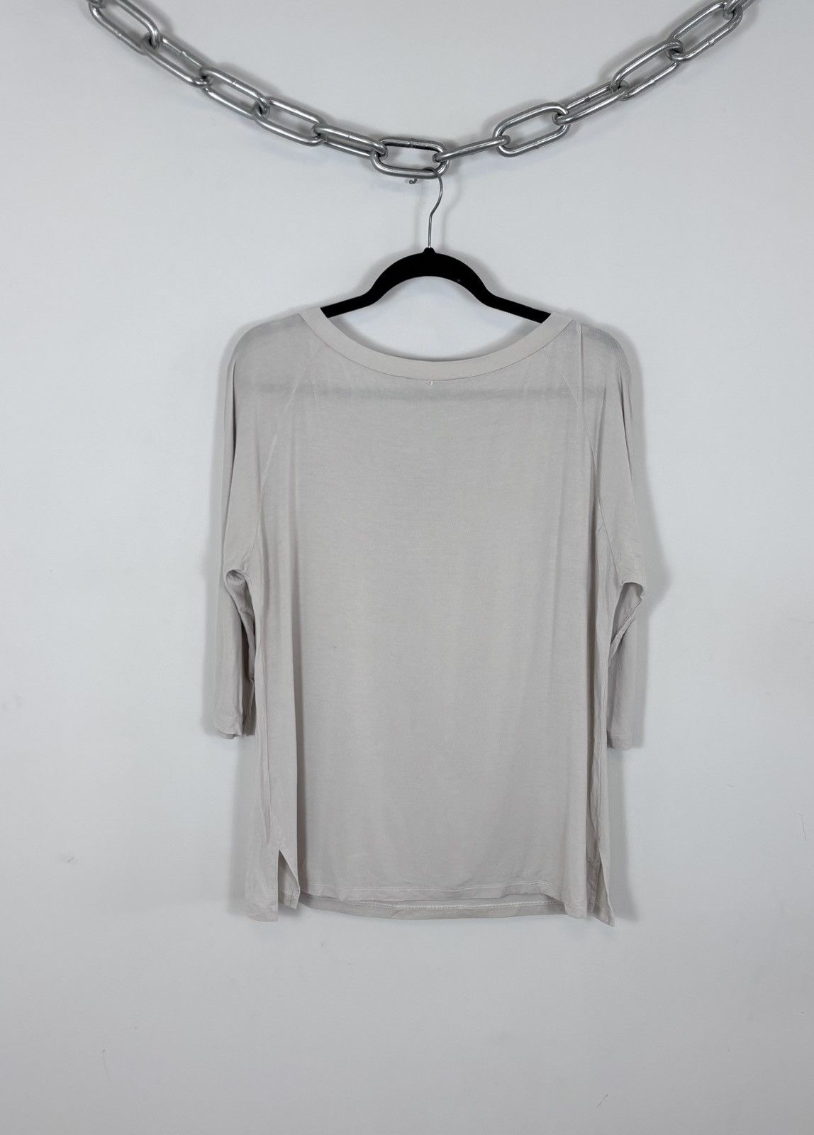 Max Mara Max Mara Bodywear Ecru White Women’s V-Neck Long Sleeve Tee Size L / US 10 / IT 46 - 11 Thumbnail
