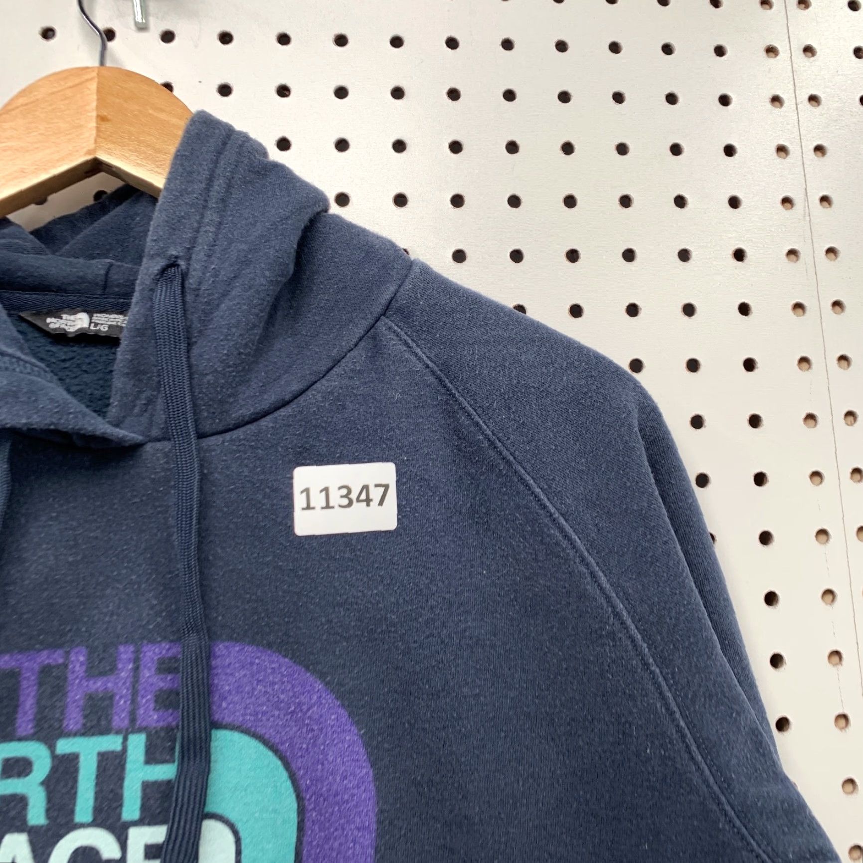 The North Face The North Face Hoodie Womens Medium Blue Outdoor 20.5x25.5 Sweatshirt Pullover Casual Travel Mens Womens Size M / US 6-8 / IT 42-44 - 6 Thumbnail