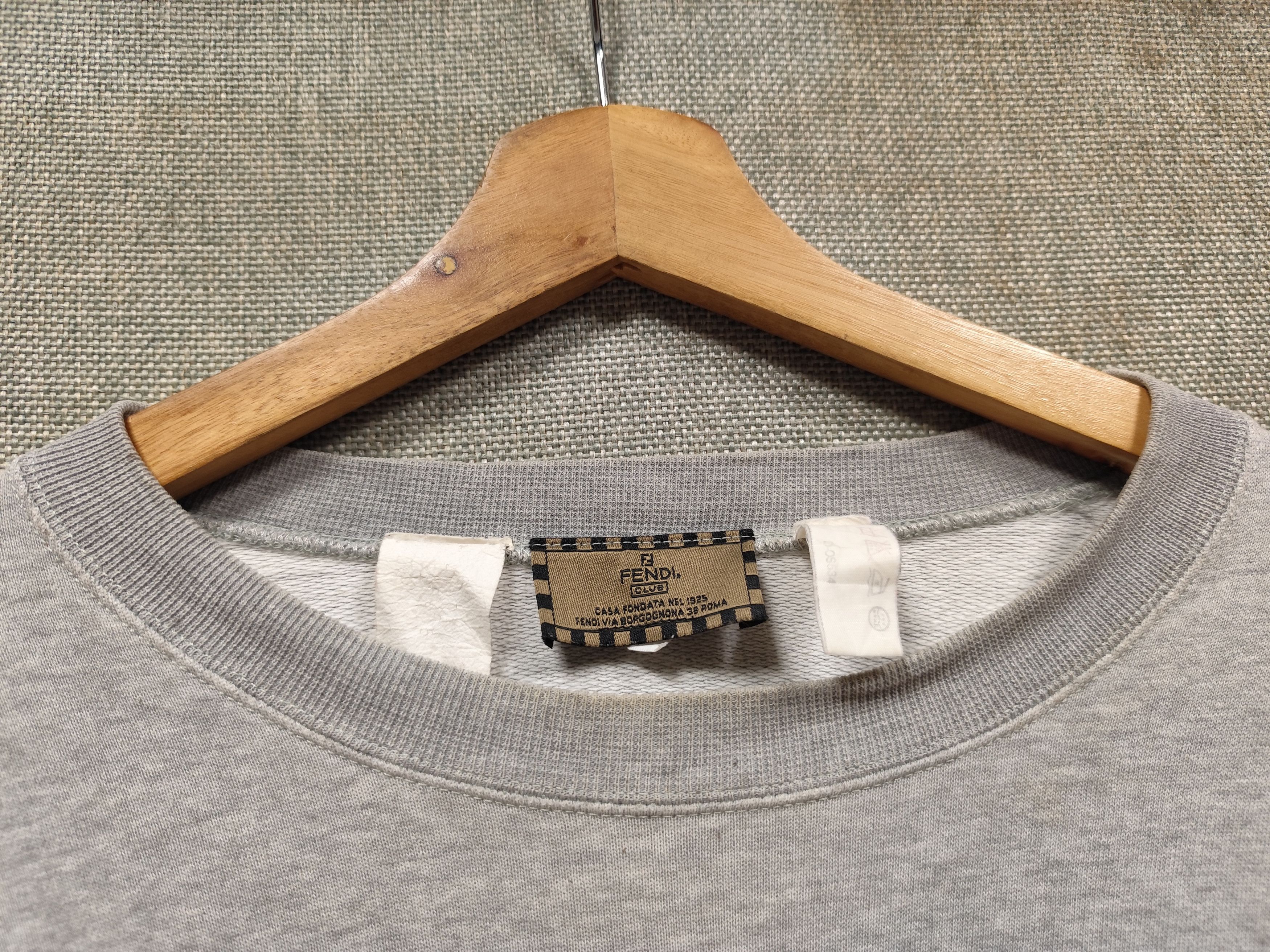 Fendi Vintage sweatshirt fendi logo embroidery Size US L / EU 52-54 / 3 - 3 Thumbnail
