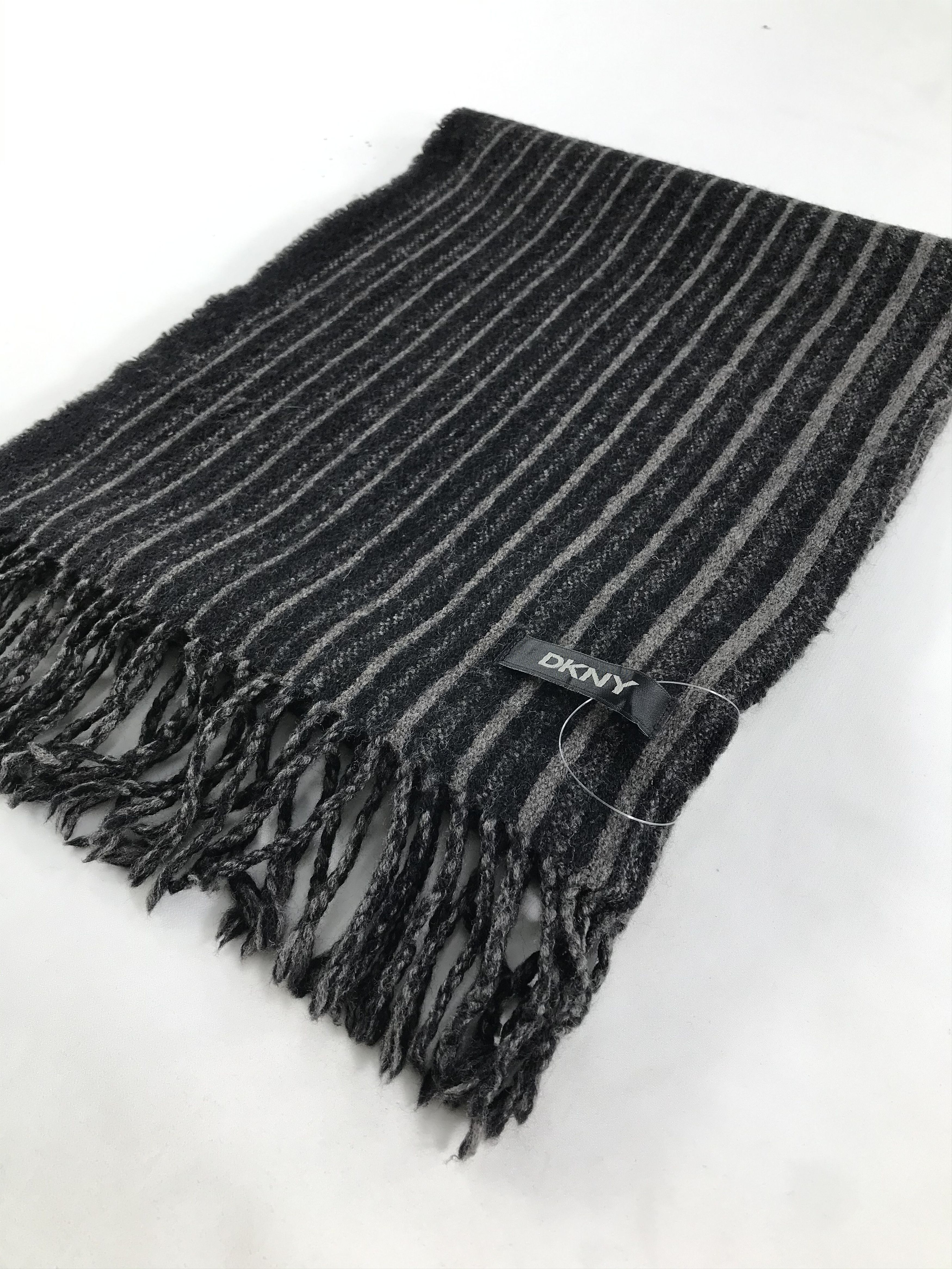 DKNY DKNY Scarf / Muffler / Neckwear - WW2354 Size ONE SIZE - 3 Thumbnail