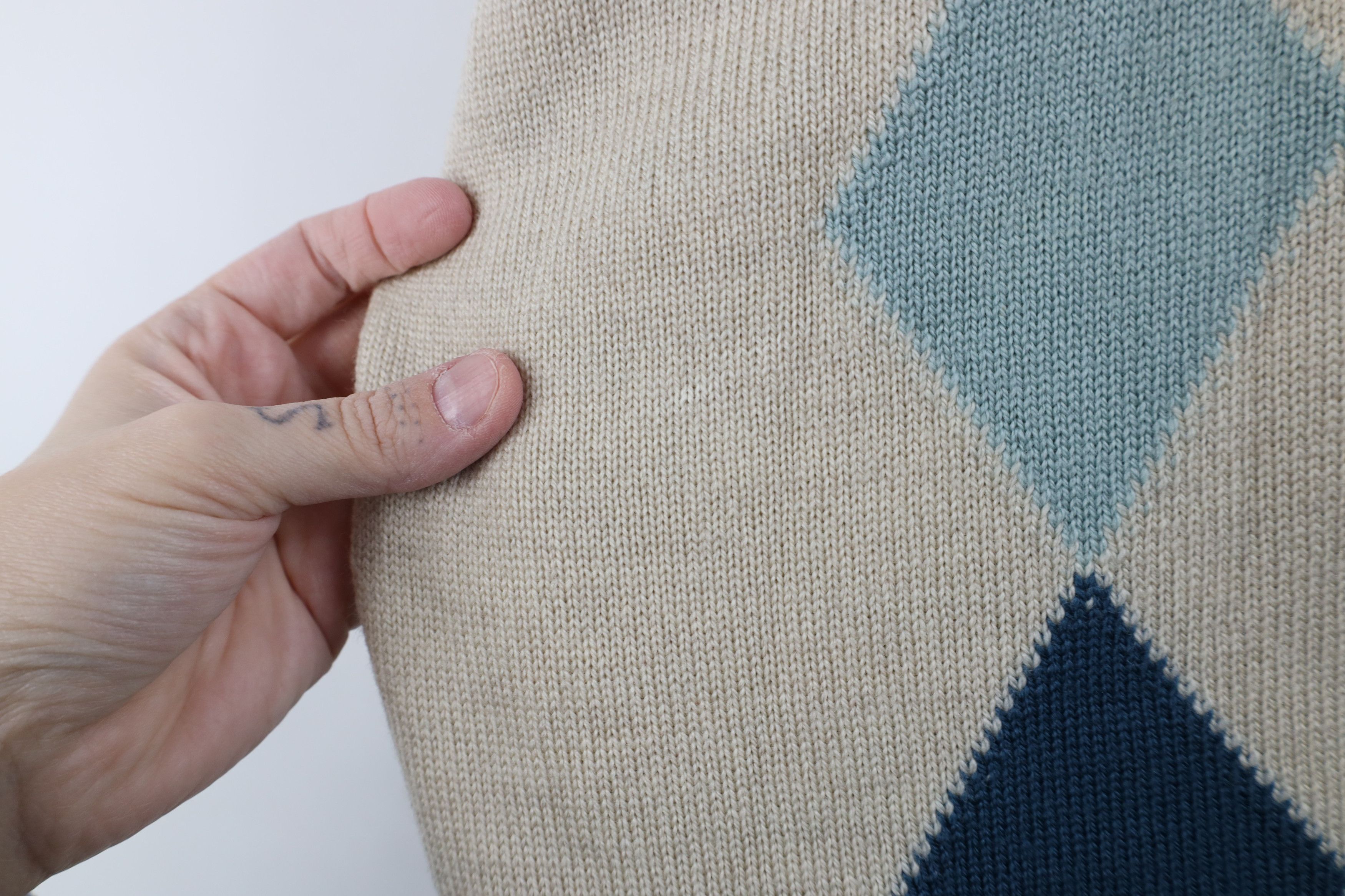 Vintage Vintage 90s Streetwear Argyle Pure New Wool Knit Sweater Size US L / EU 52-54 / 3 - 7 Thumbnail