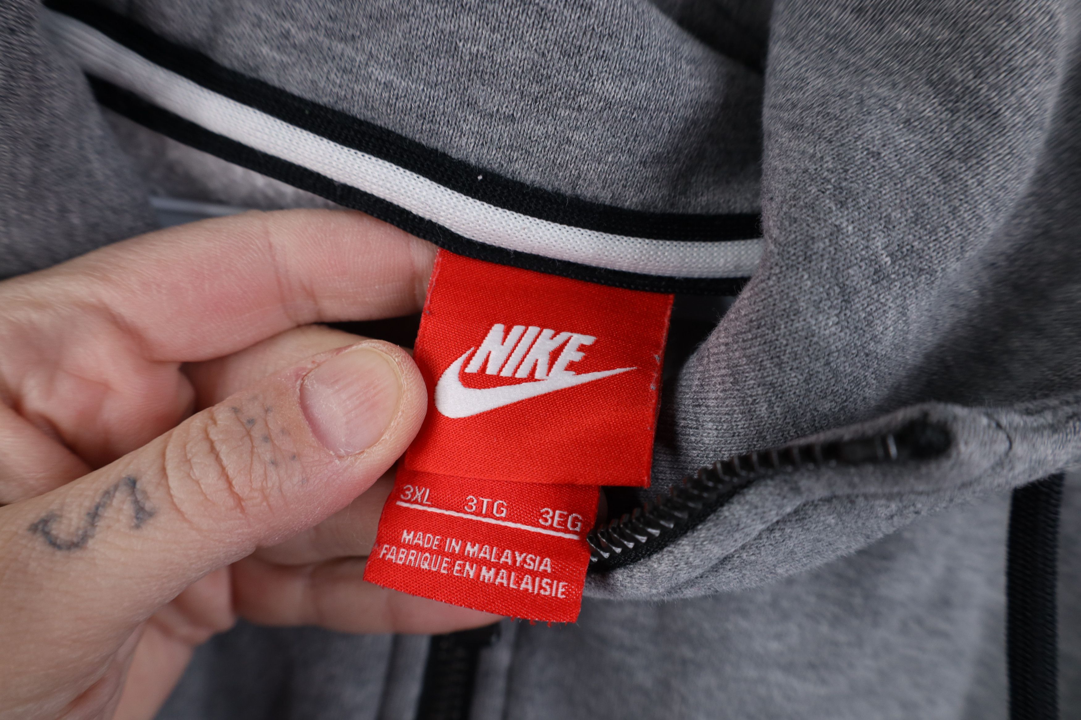 Nike Nike Sportswear Box Logo Modern Zip Hoodie Sweatshirt Gray Size US XXL / EU 58 / 5 - 7 Thumbnail