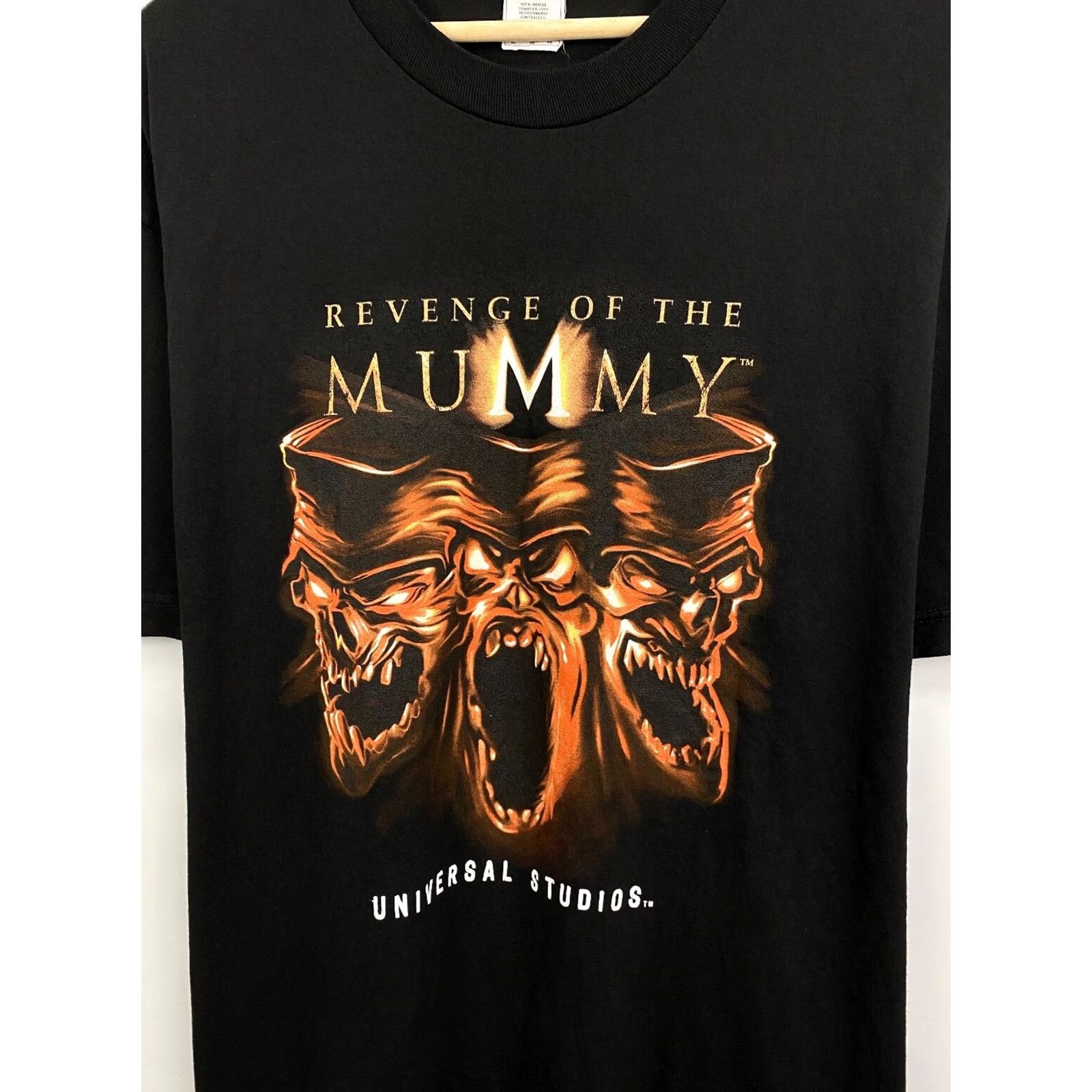 Revenge Vintage Revenge Of The Mummy Movie T-Shirt XL Black Men's Retro 2004 Rare/NWT? Size US XL / EU 56 / 4 - 4 Thumbnail
