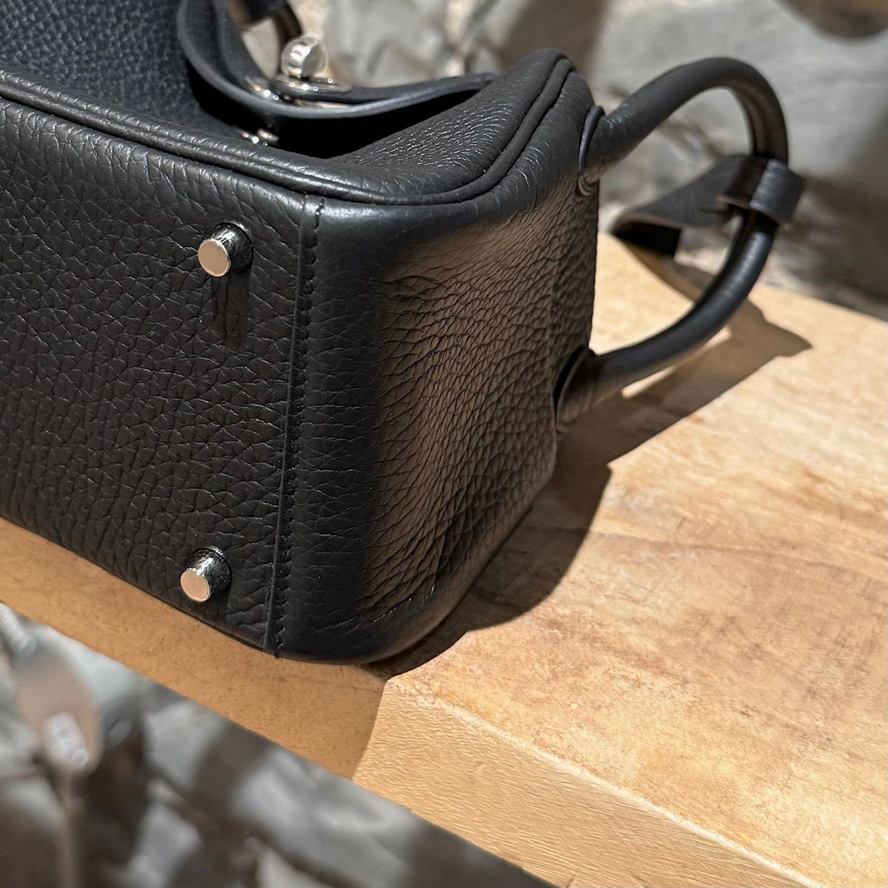 Hermes Hermès 2024 Black Taurillon Mini Lindy 20 Bag Size ONE SIZE - 12 Thumbnail