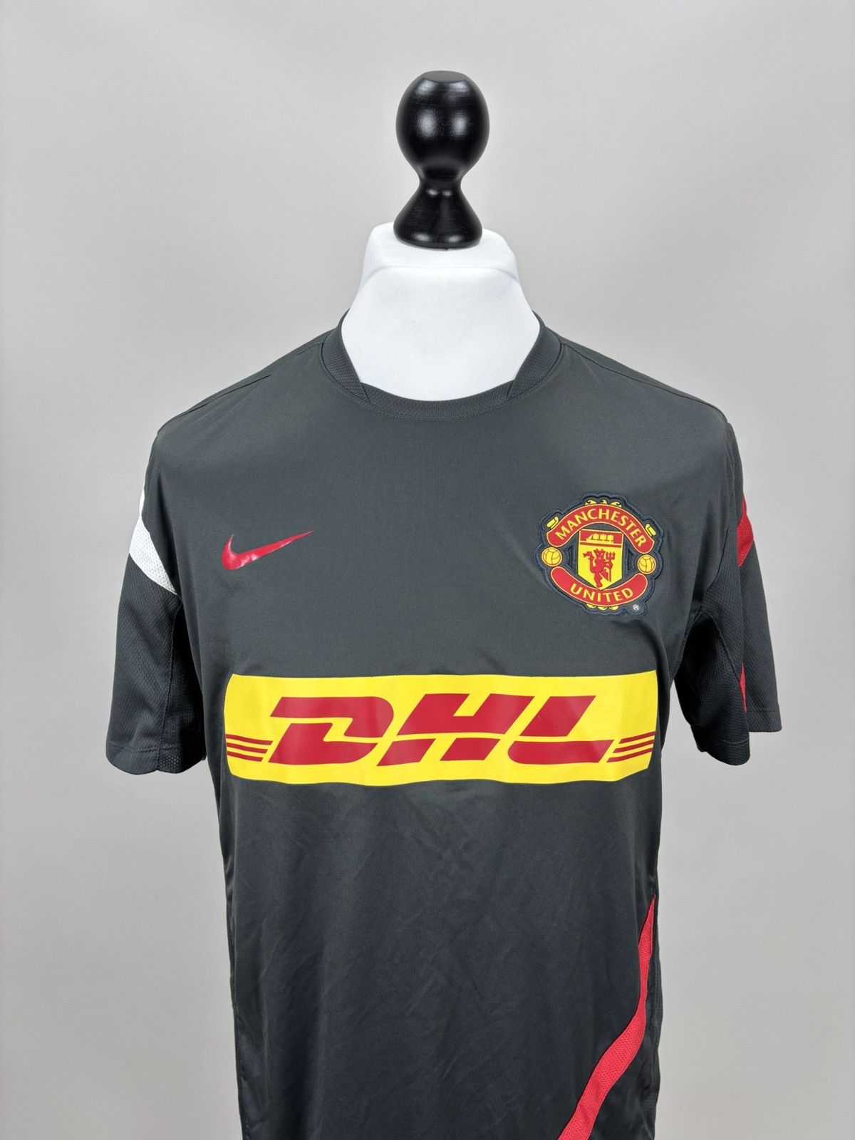 Nike Mens t shirt Nike Manchester United Size L Color Gray Size US L / EU 52-54 / 3 - 2 Thumbnail