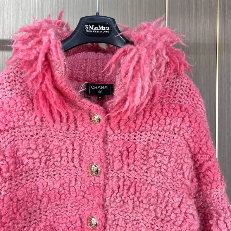 Chanel Chanel Pink Flamingo Teddy Knitted Jacket Size XS / US 0-2 / IT 36-38 - 3 Thumbnail