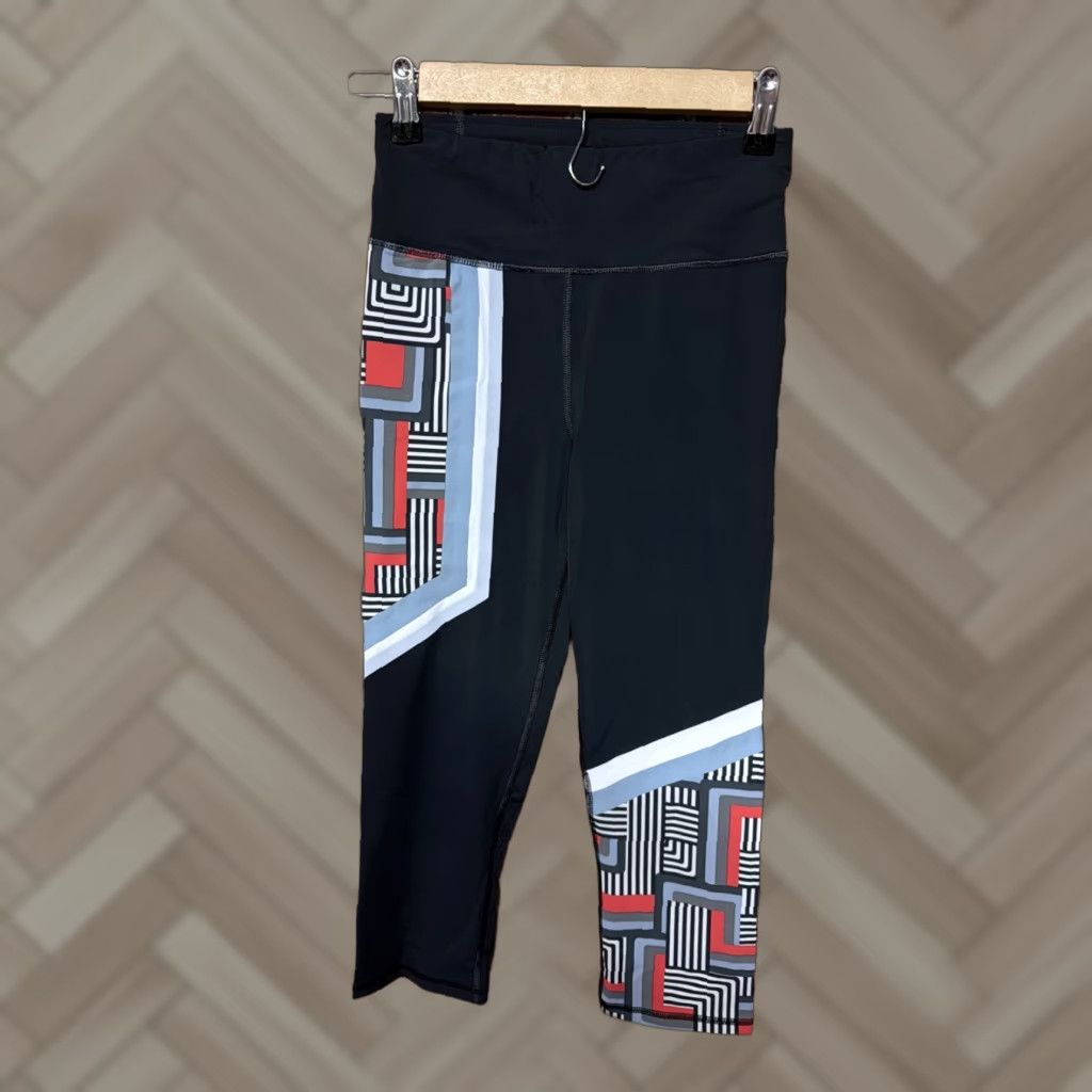 Sweaty Betty Sweaty Betty Leggings Womens Pull On XS Black Geometry Skinny Ankle Inseam 27 in Leggings Size 42" / US 20 - 1 Thumbnail