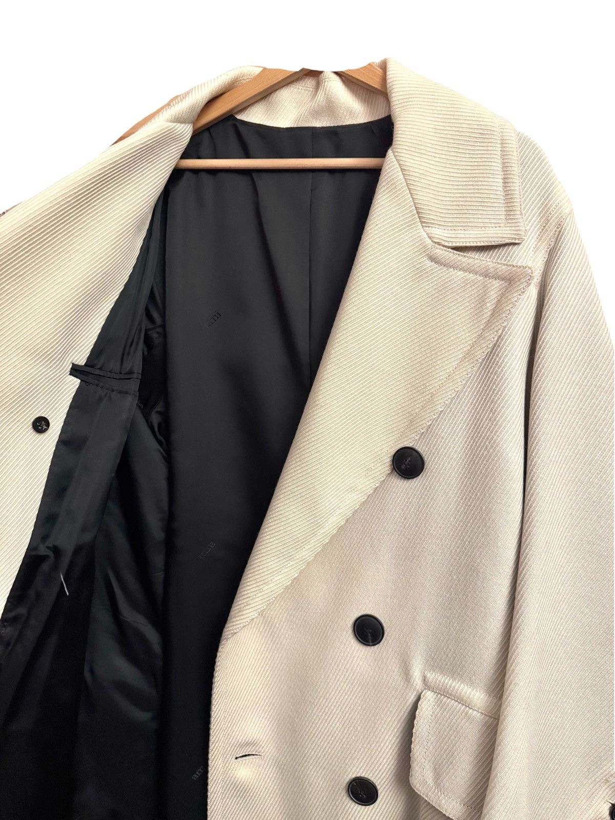AMI Ami Paris runway fw20 cream wool coat 42 xxs men Size US XS / EU 42 / 0 - 14 Thumbnail