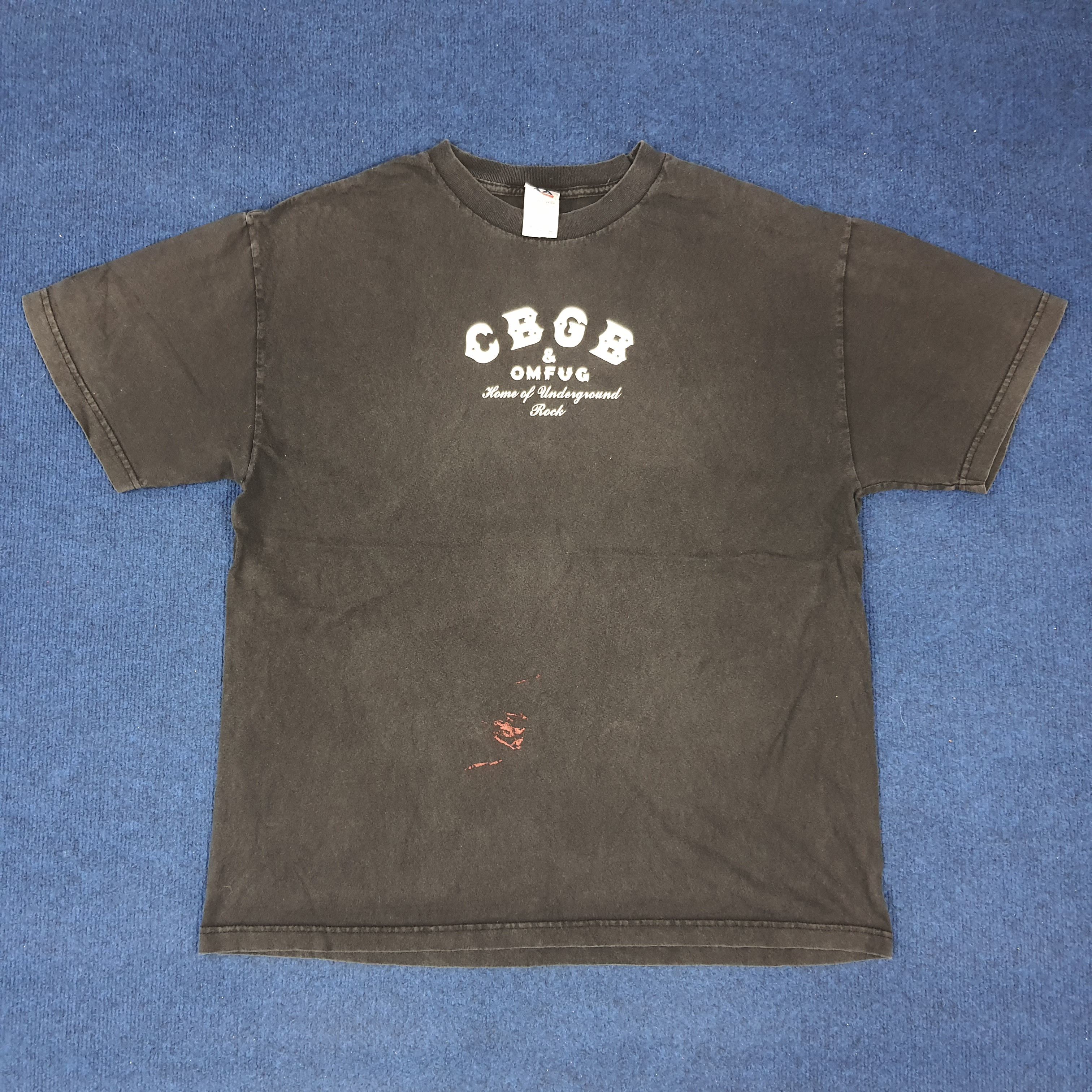 Vintage Vintage CBGB New York City Music Club Tshirt Size US XL / EU 56 / 4 - 1 Thumbnail