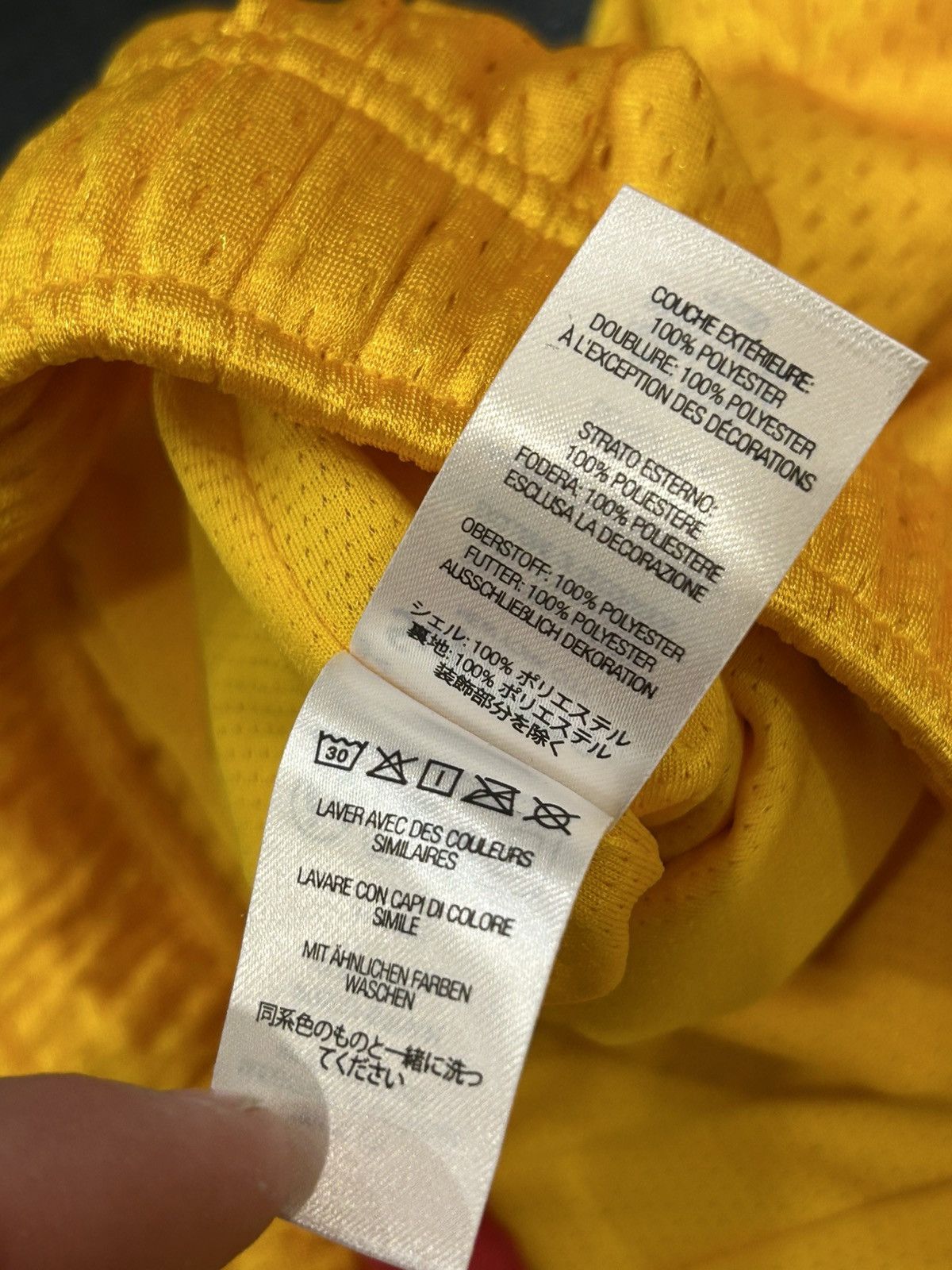 Supreme Mesh Box Logo Shorts - Yellow