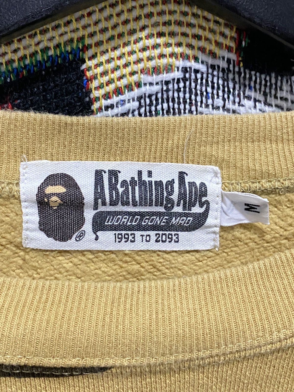 Bape 1st Camo Crewneck Size US M / EU 48-50 / 2 - 4 Thumbnail