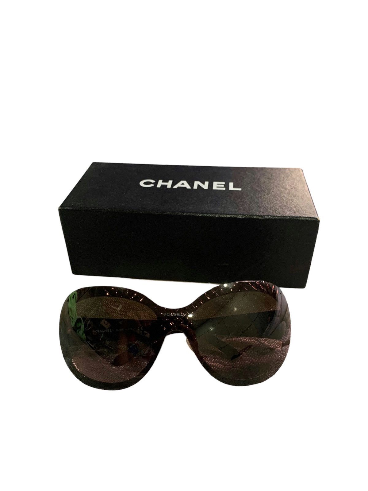 Designer Chanel sunglasses Size ONE SIZE - 2 Thumbnail