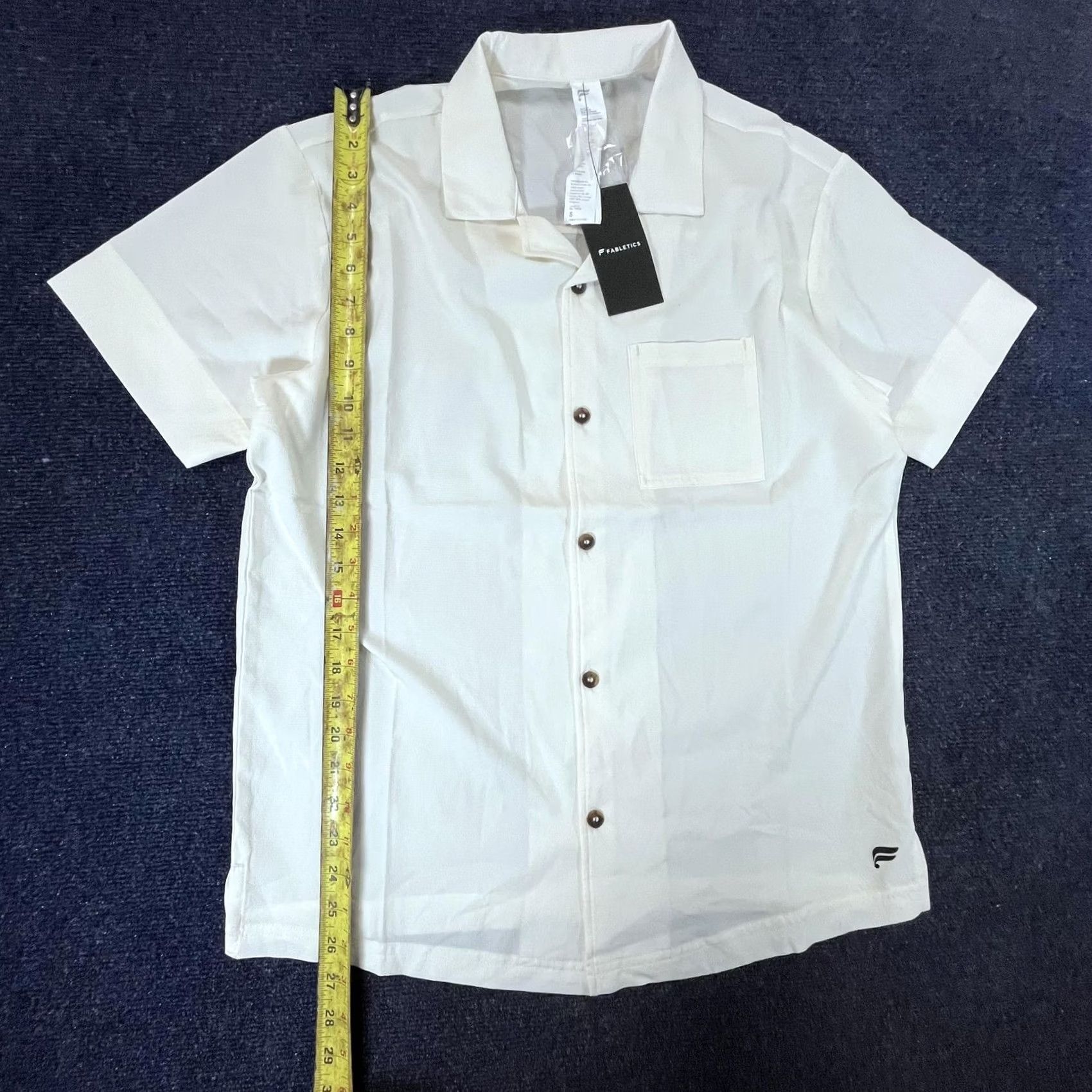 Fabletics Fabletics Shirt Mens Small White Short Sleeve Button Up Camp Casual Lightweight Shirt Size US S / EU 44-46 / 1 - 4 Thumbnail