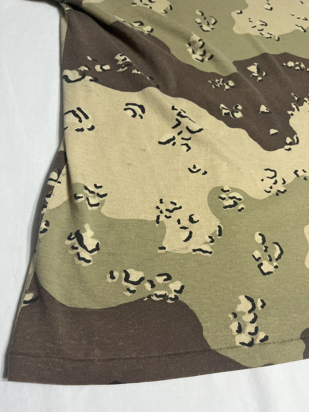 Vintage 90s desert Camo single stitch t-shirt Size US XXL / EU 58 / 5 - 5 Thumbnail