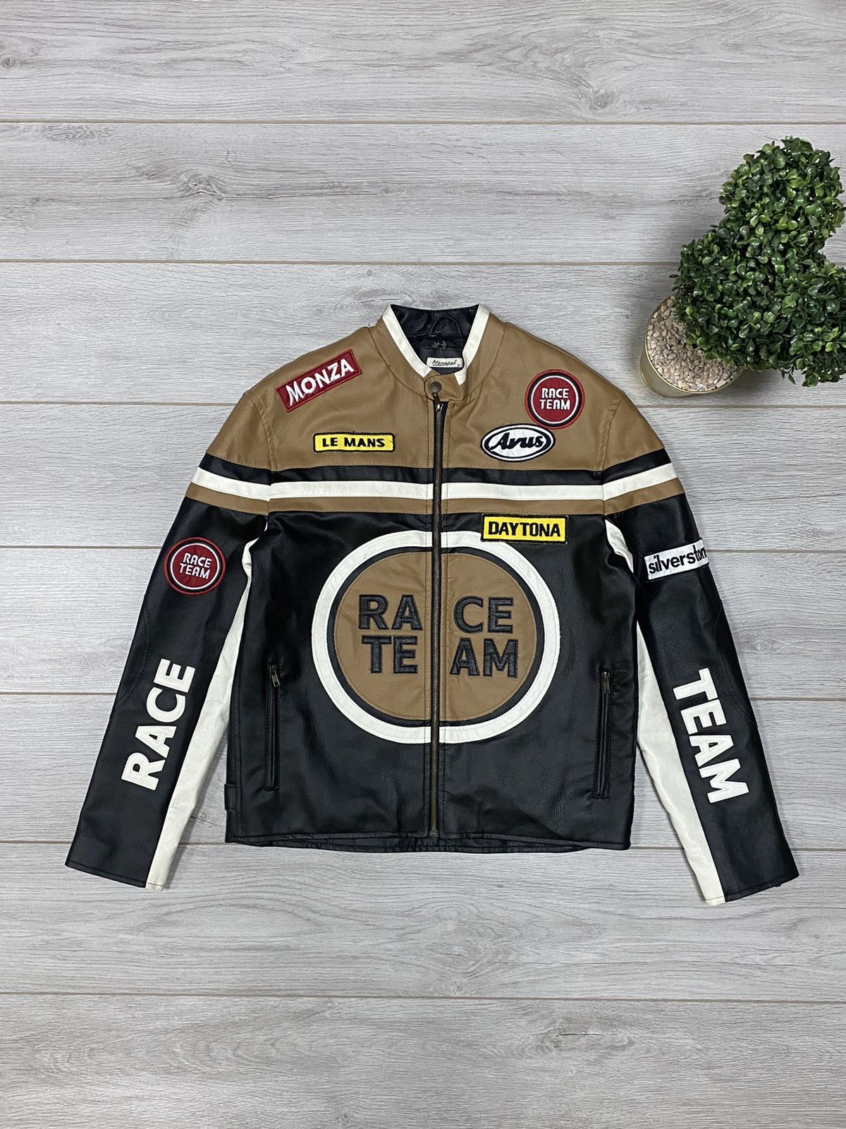 Vintage Race team speed badges eco leather jacket Size US L / EU 52-54 / 3 - 1 Thumbnail