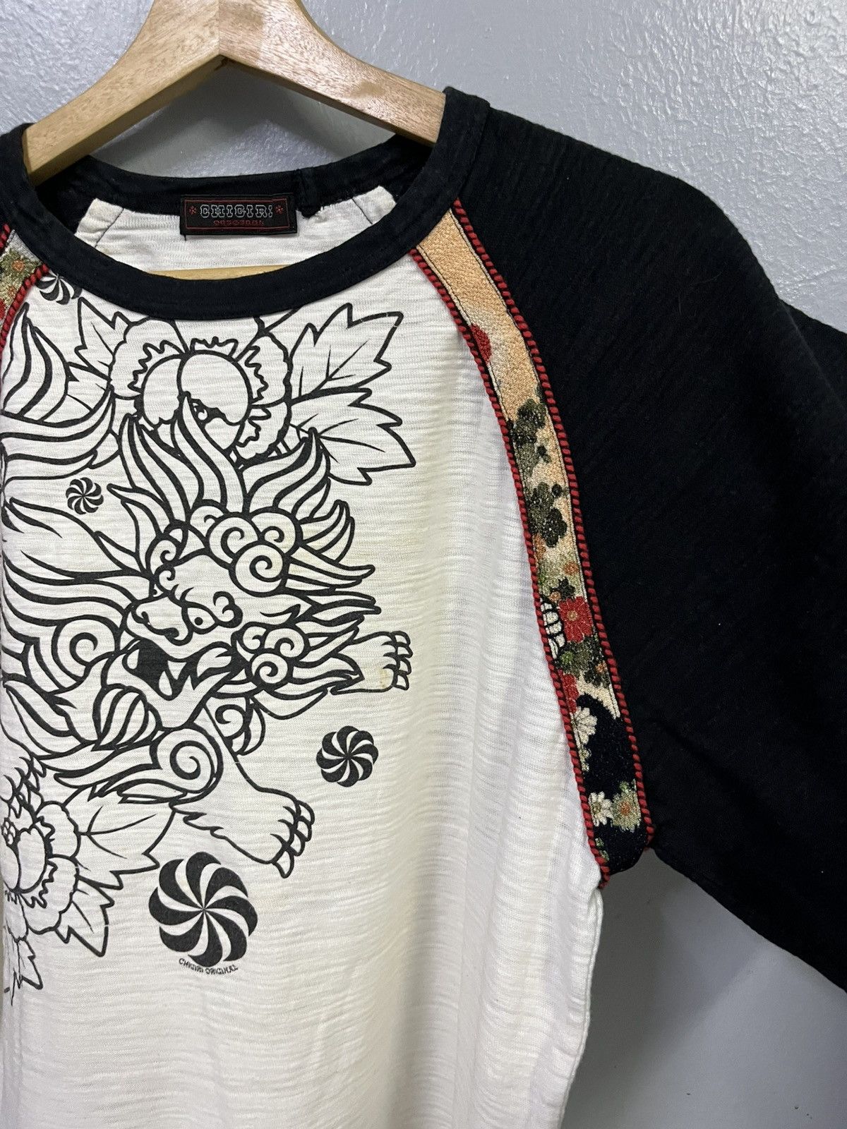 Japanese Brand Sukajan tee Size US L / EU 52-54 / 3 - 4 Thumbnail