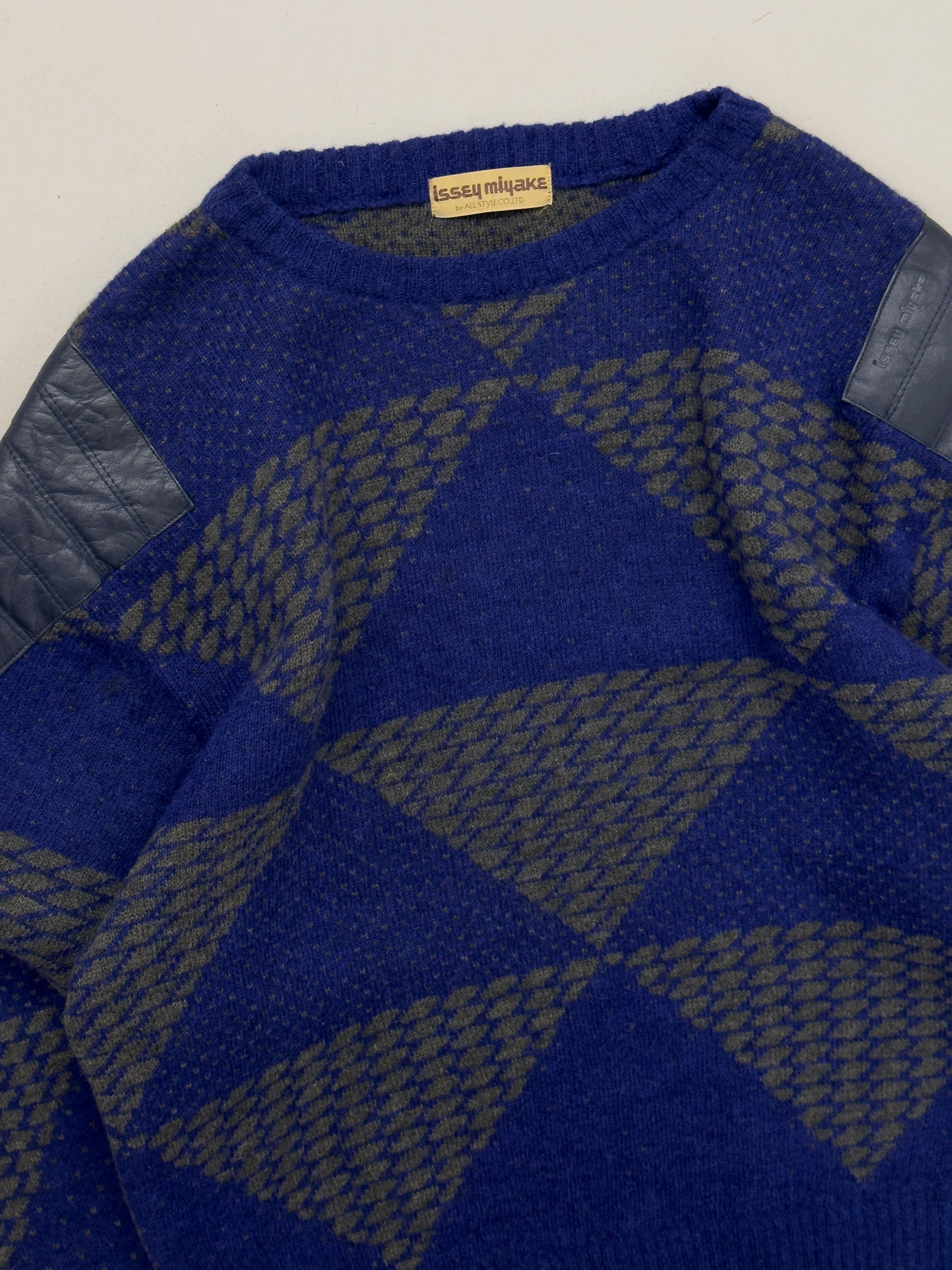 Issey Miyake Issey Miyake 1970s Archive Leather Patch Wool Sweater Size US M / EU 48-50 / 2 - 4 Thumbnail