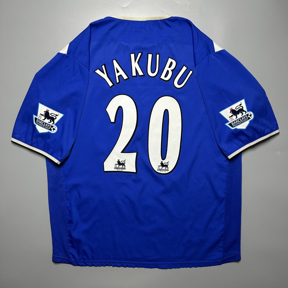 Pompeii PORTSMOUTH POMPEY 2004/2005 FOOTBALL HOME JERSEY #20 YAKUBU Size US XL / EU 56 / 4 - 1 Thumbnail