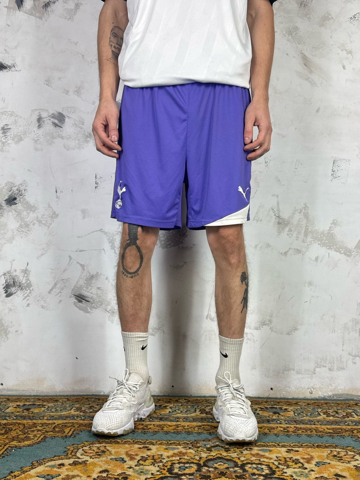 Puma Vintage Puma Tottenham Hotspur Football Shorts Size L - XL Size US 34 / EU 50 - 1 Thumbnail