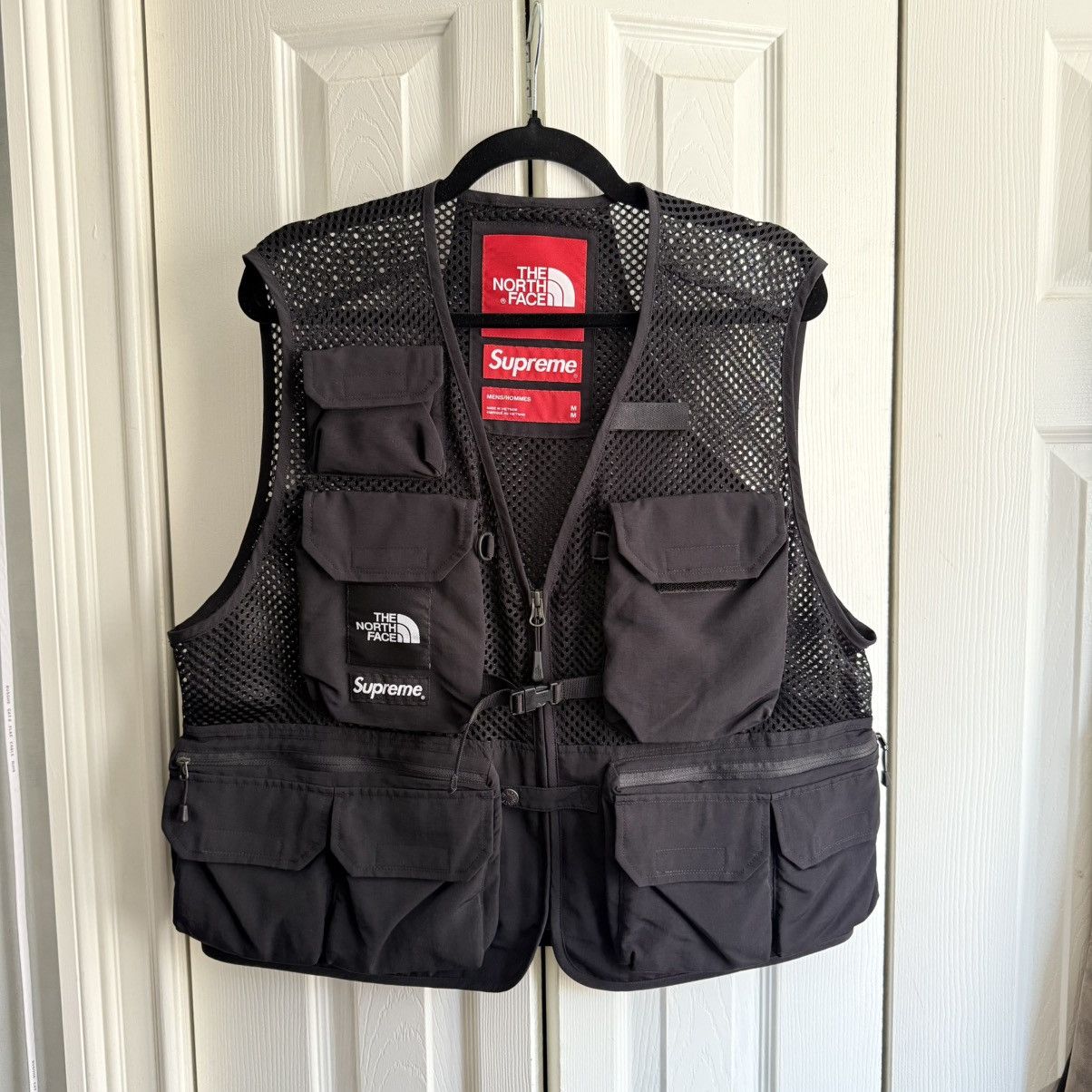 Men's Supreme Vests | Grailed