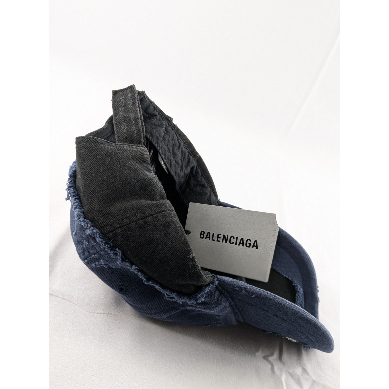 Balenciaga o1rshd1 Q:3 / Size: L / DUP/ Femme Logo Cap / Hat Blue/Black Size ONE SIZE - 10 Thumbnail