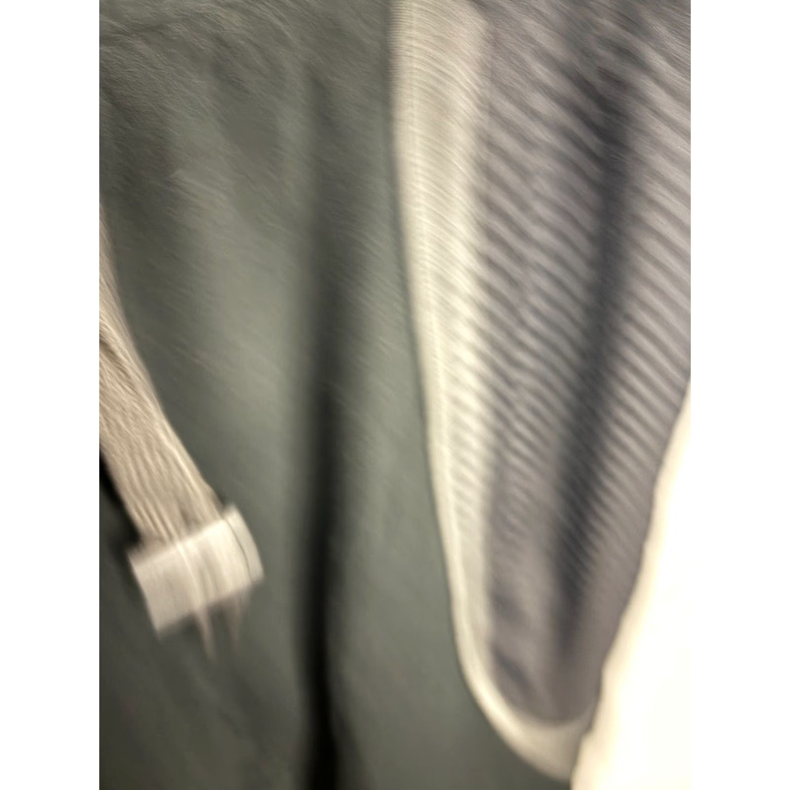 Gymshark Gymshark Women's Sweat Pants Jogger Black S Size Small Tailored athletic Logo Pockets Inseam 20" 8/10 Condition Size 28" / US 6 / IT 42 - 3 Thumbnail