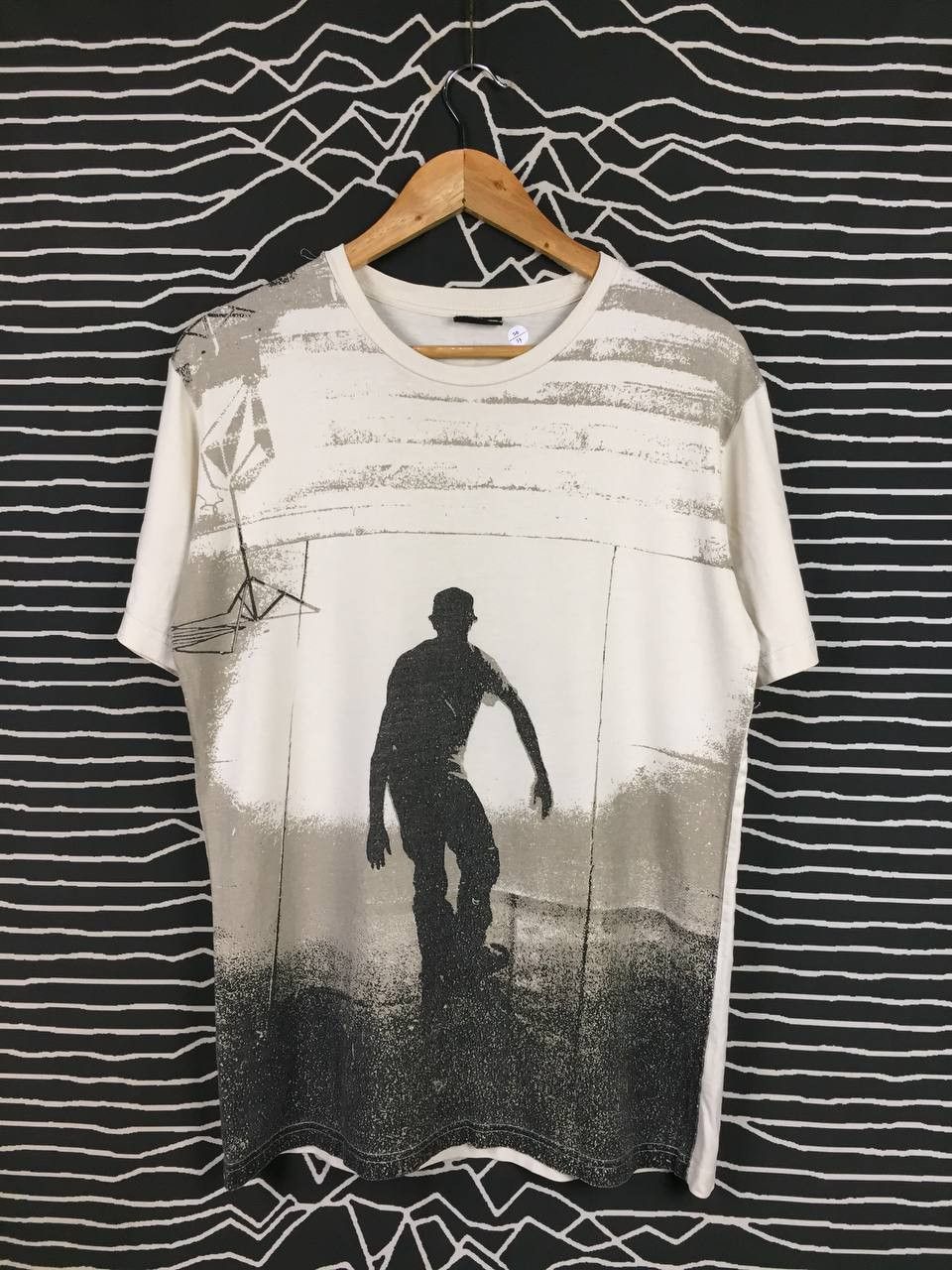 Vintage × Volcom The Volcom Clothing Company Skateboards All Over Print Tee Size US M / EU 48-50 / 2 - 2 Thumbnail