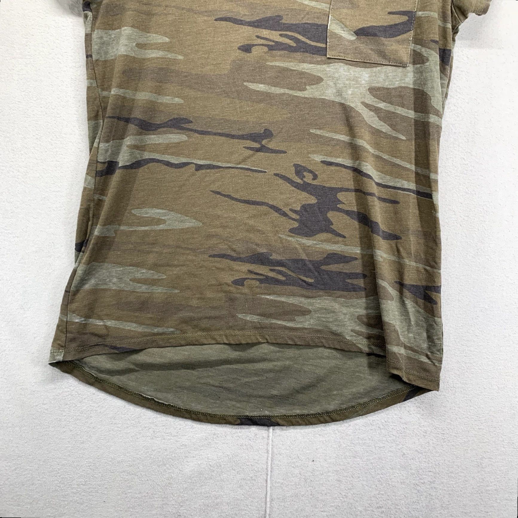 AMO Super Thin Women’s Camouflage T Shirt Pocket Zoe + Liv Medium Size M / US 6-8 / IT 42-44 - 7 Thumbnail