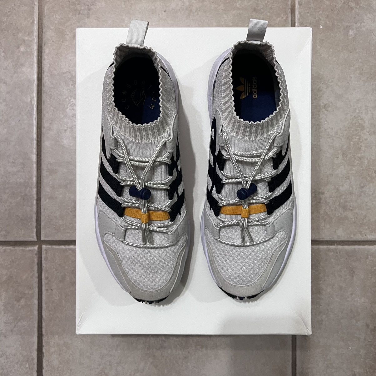 Adidas Size 9 - Adidas Falcon Workshop BC0695 Consortium Originals Size US 9 / EU 42 - 4 Thumbnail